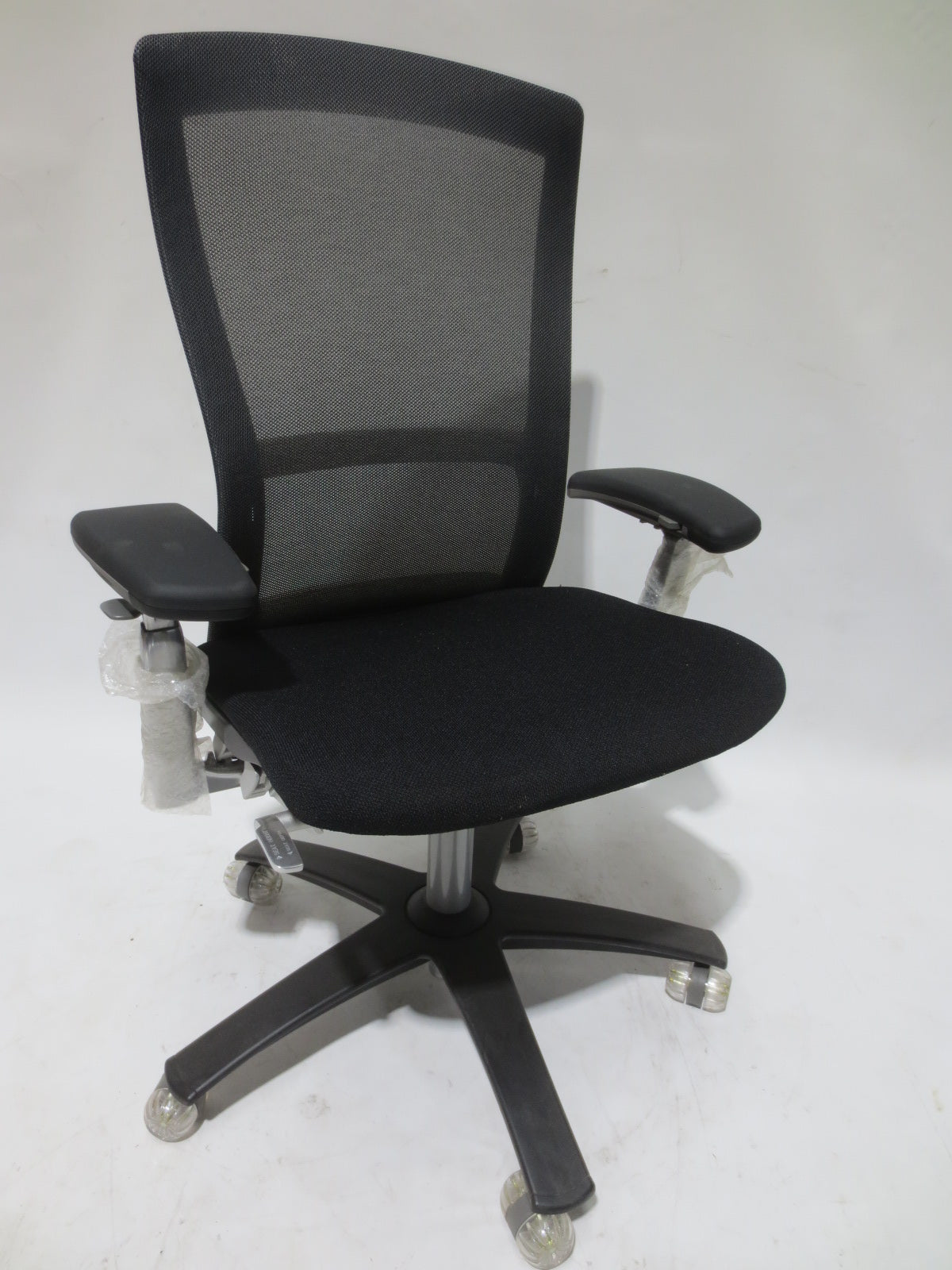 Knoll Life Chair in Dark Grey (New)