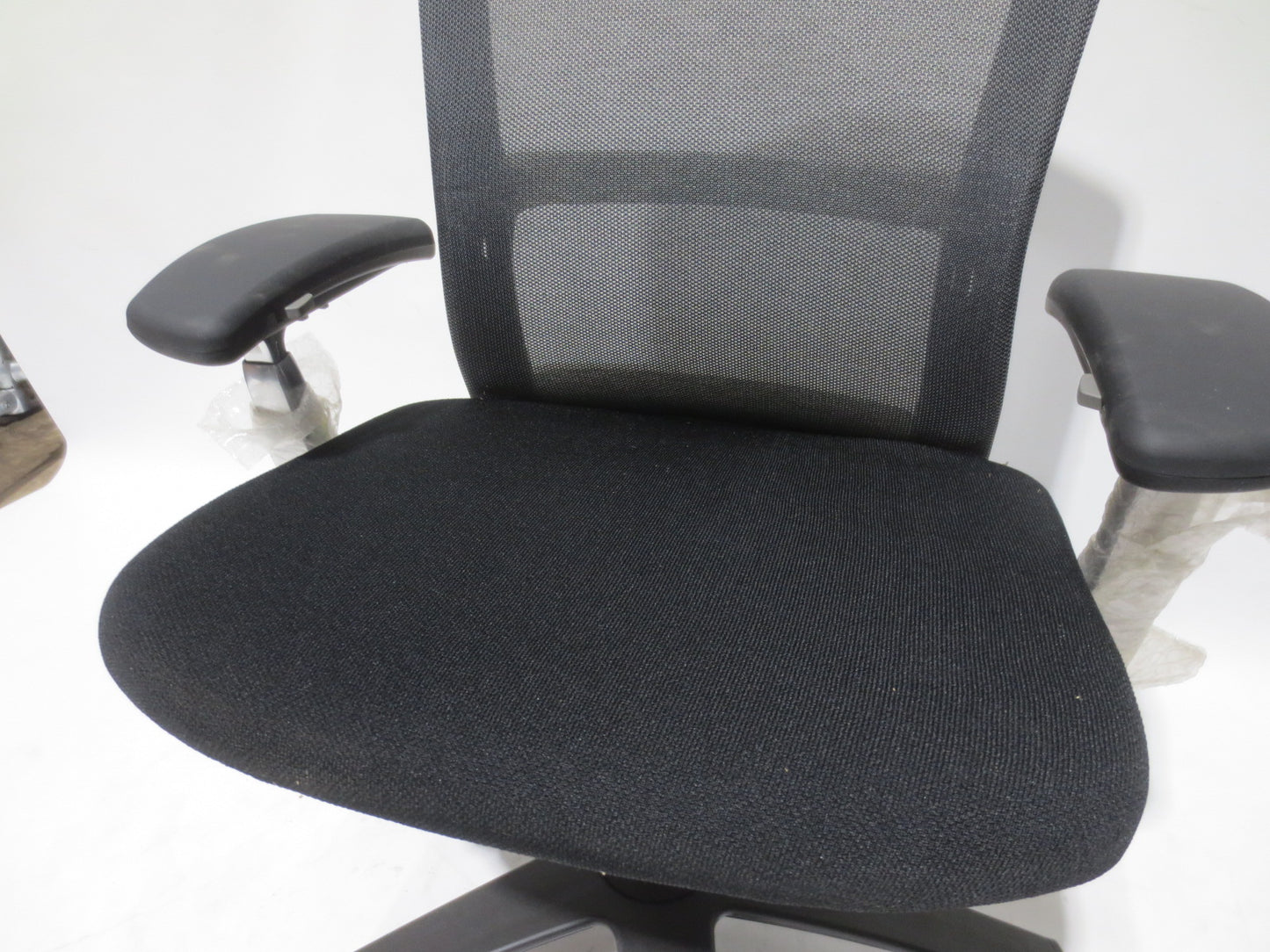 Knoll Life Chair in Dark Grey (New)