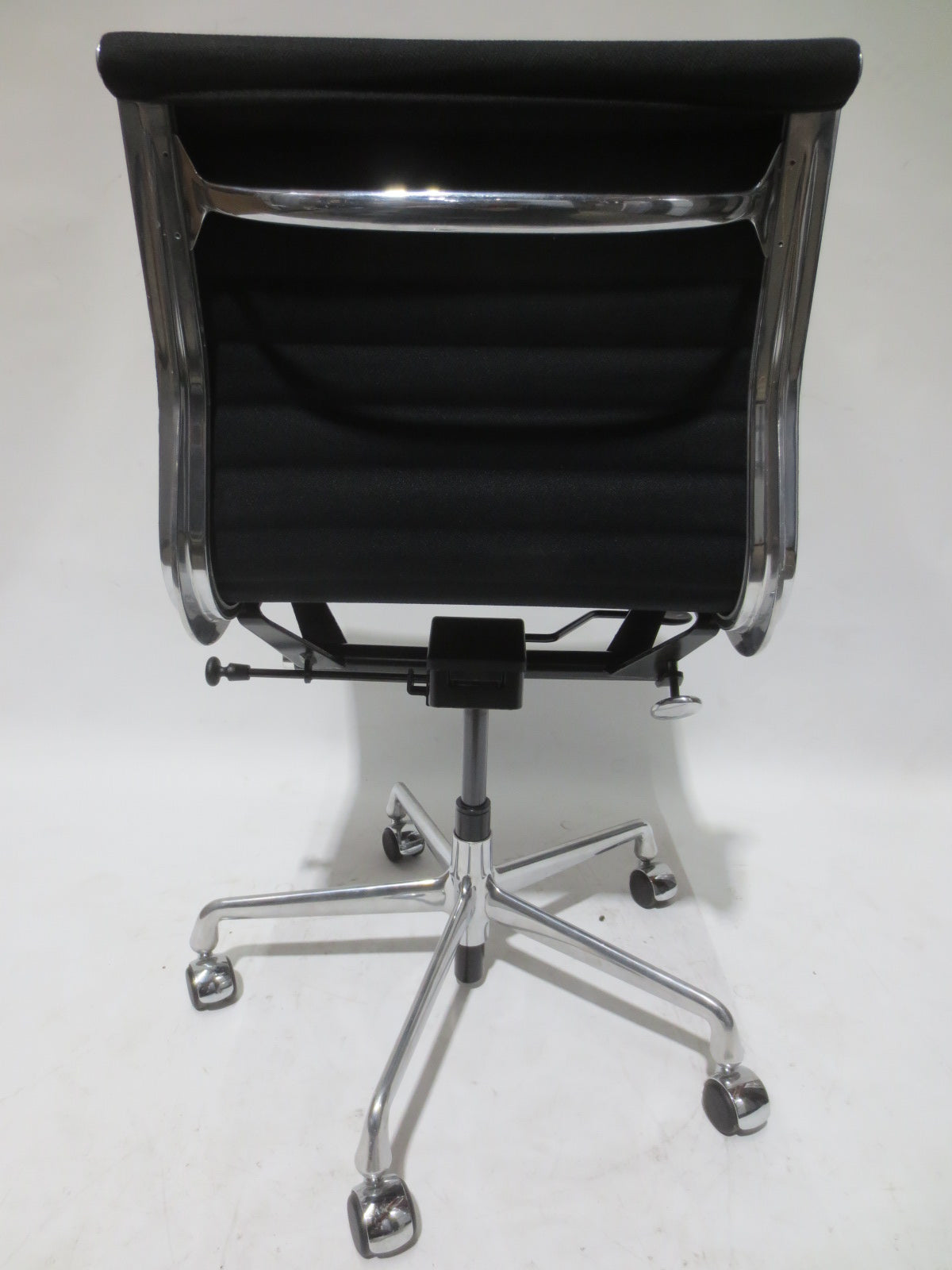 Herman Miller Eames Management Armless Chair in Black Fabric with Pneumatic Lift (Single)