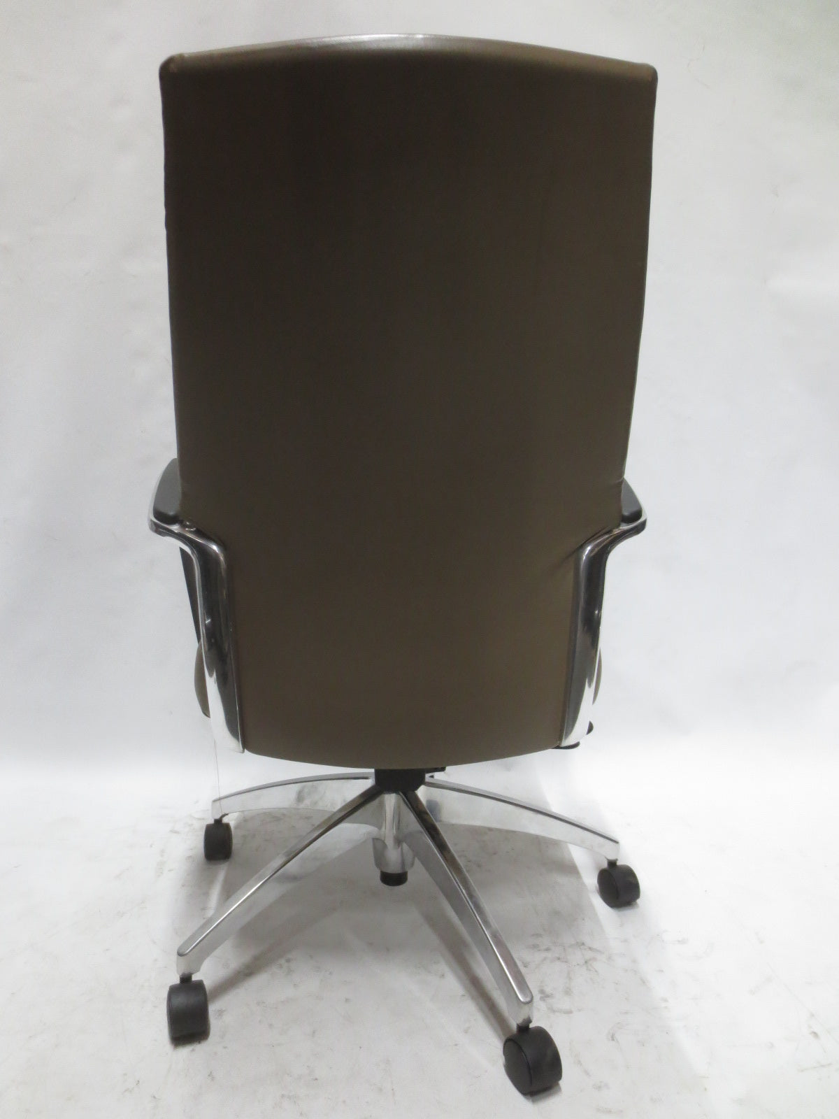 Global Accord Conference Chair in Taupe