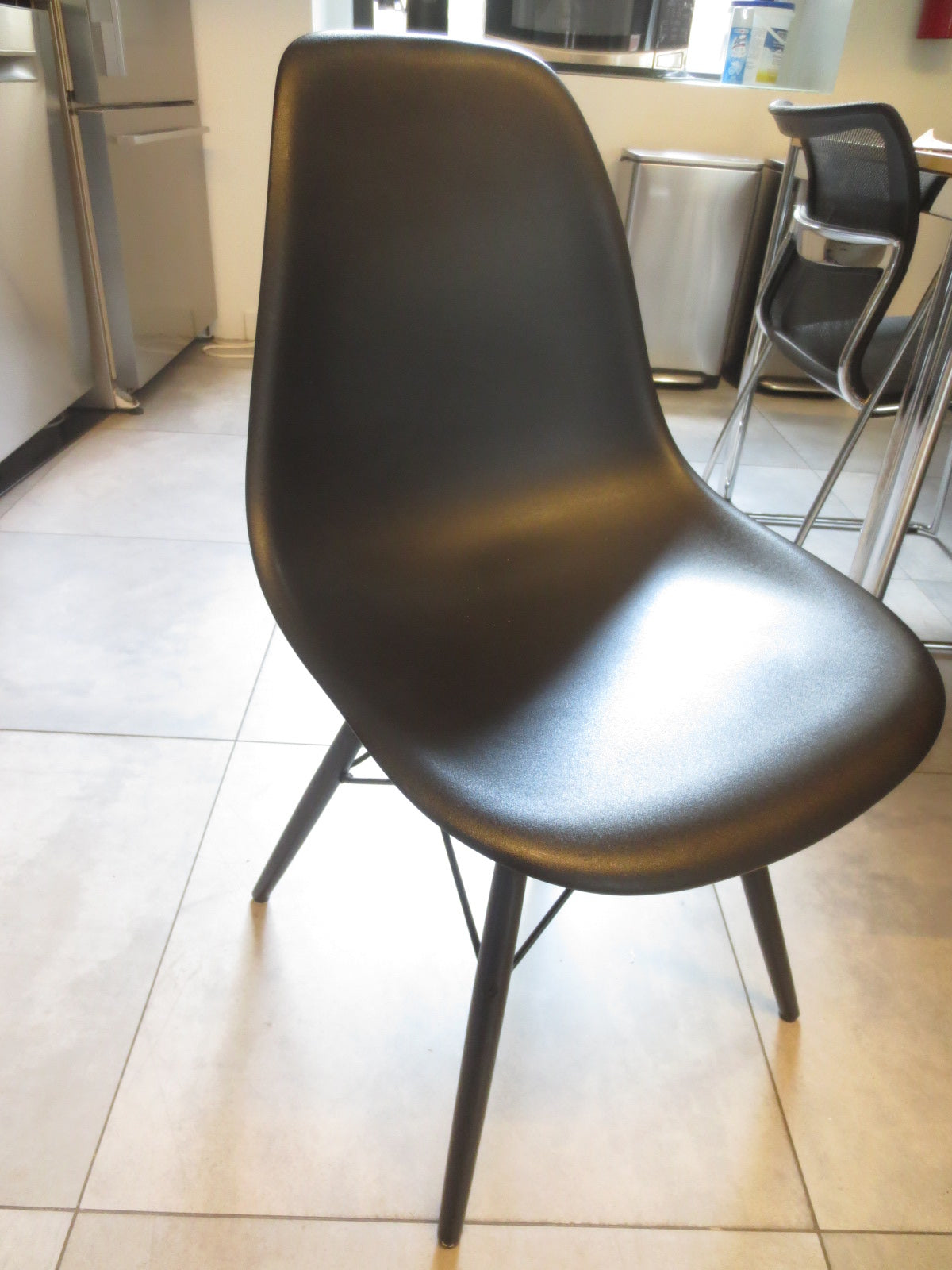 Herman Miller Eames Molded Side Chair with Dowel Legs in Black