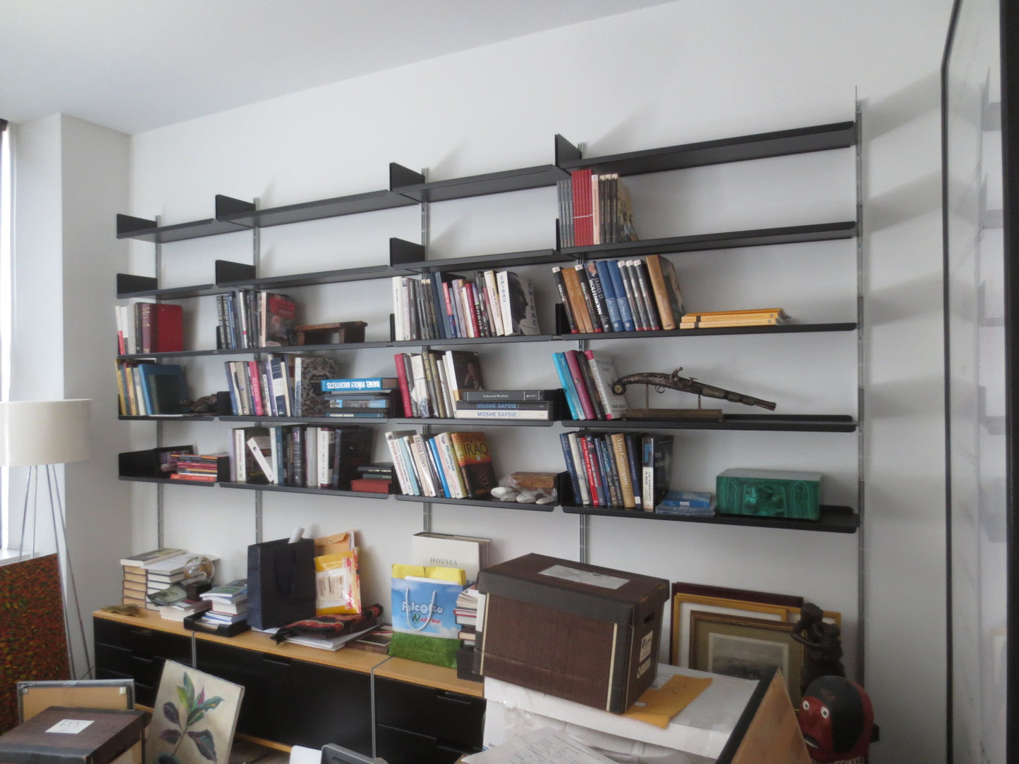 Vitsoe Shelving System with 7 Drawers and 20 Shelves in Black