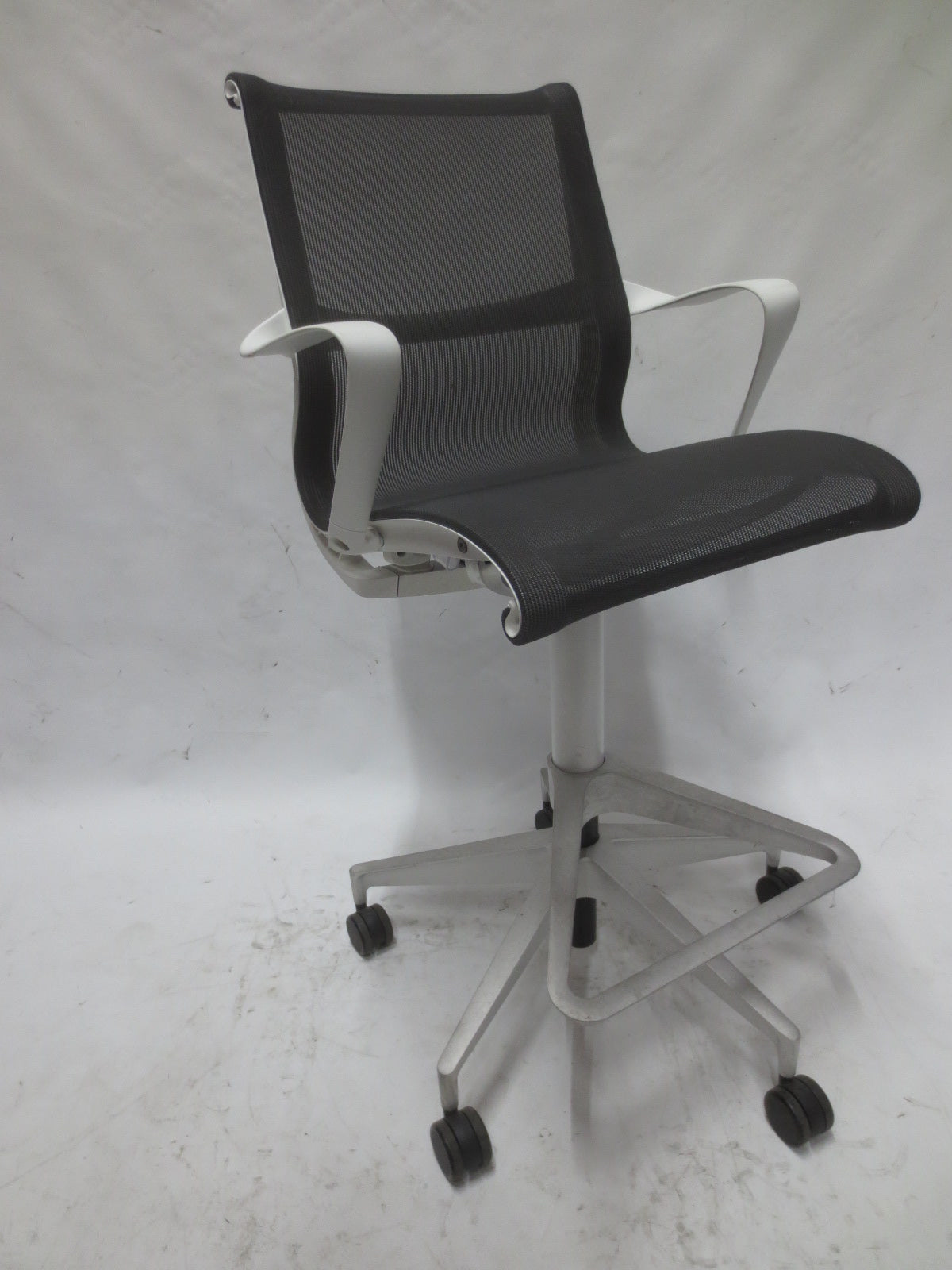 Herman Miller Setu Drafting Stool