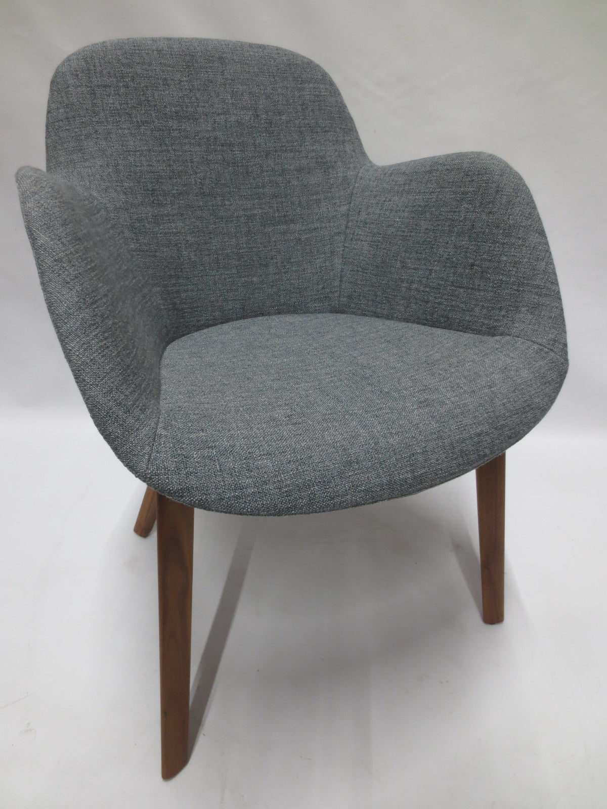 Walter Knoll Sheru Armchair in Grey Fabric - Single (New)