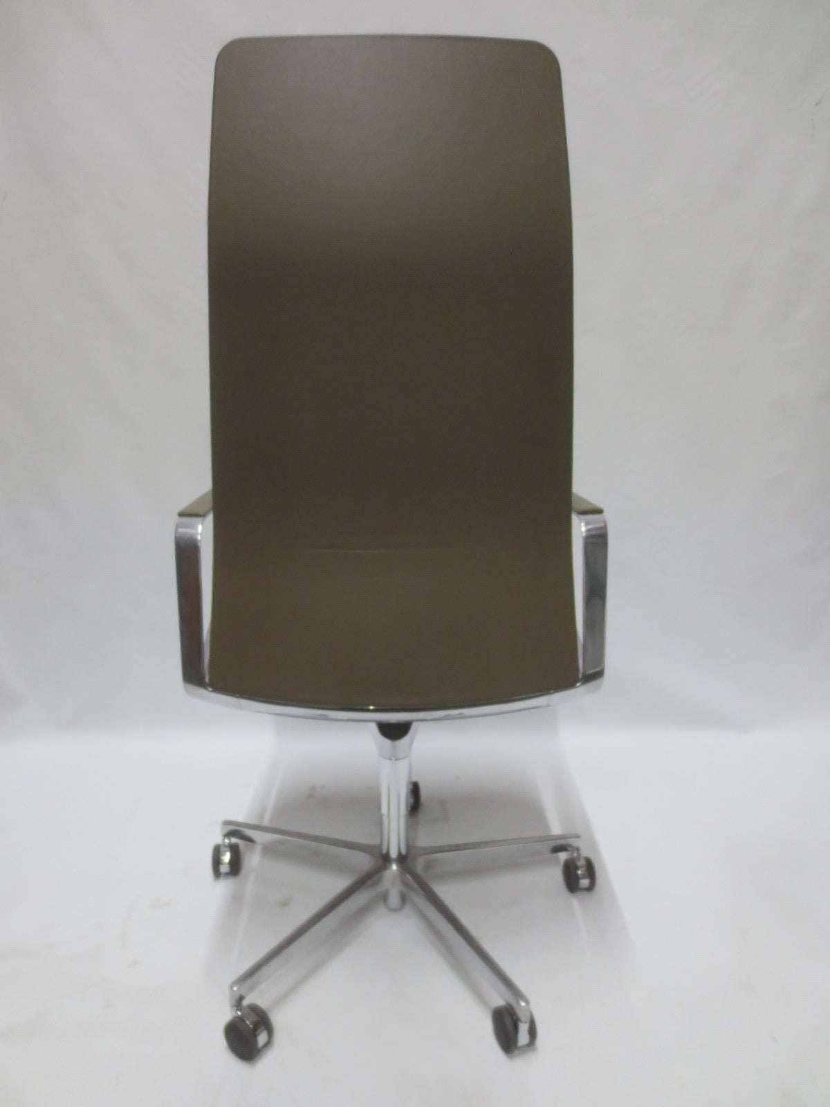 Walter Knoll Leadchair Executive High Back Office Chair in Khaki - Single (New)