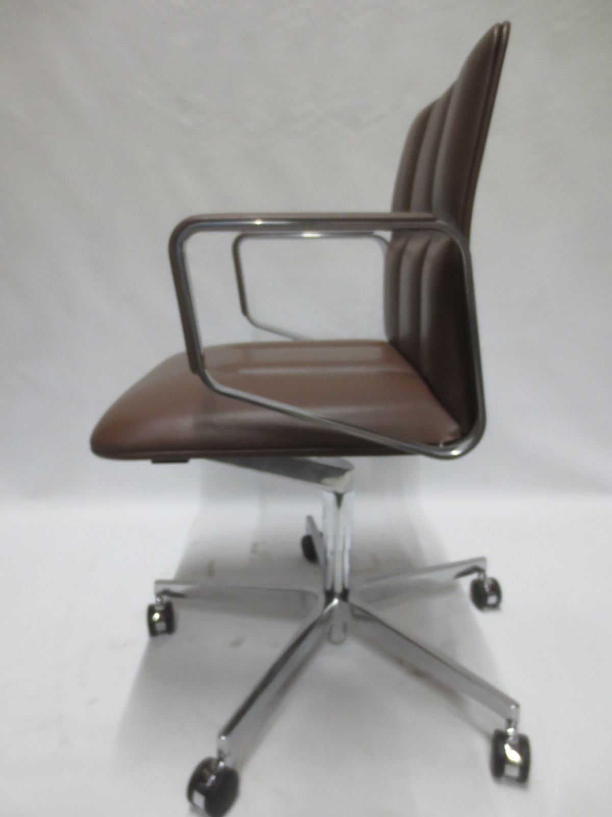 Walter Knoll Leadchair Executive Low Back Office Chair in Toffee  - Single (New)