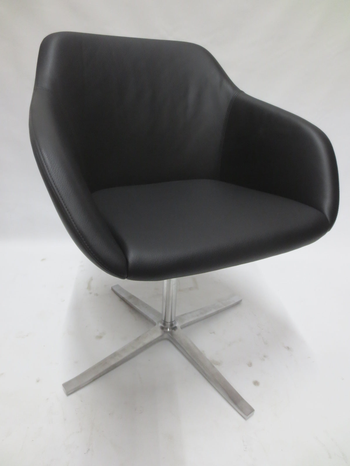 Walter Knoll Turtle Chair - Single (New)