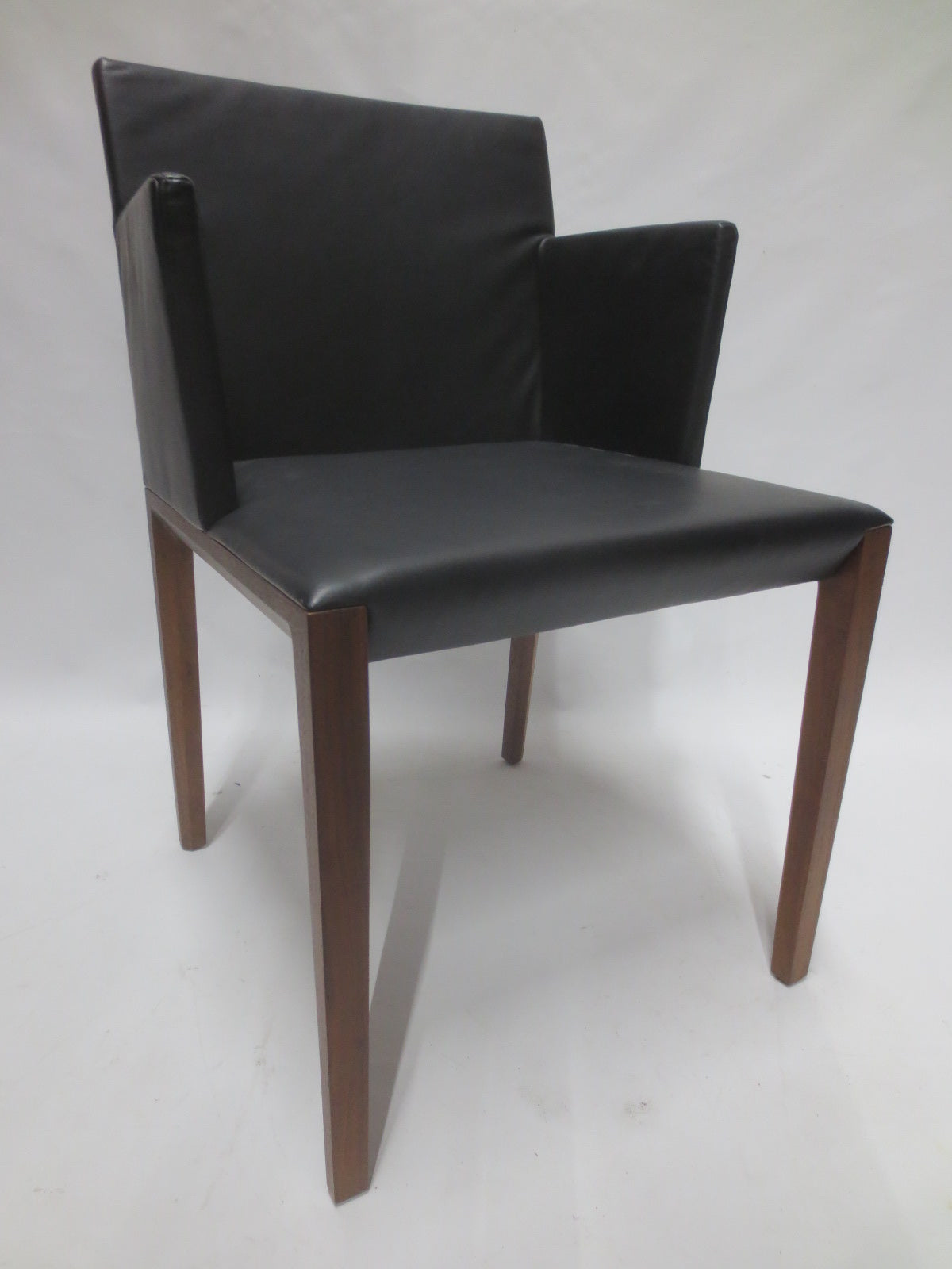 Walter Knoll Andoo Side Armchair - Single (New)