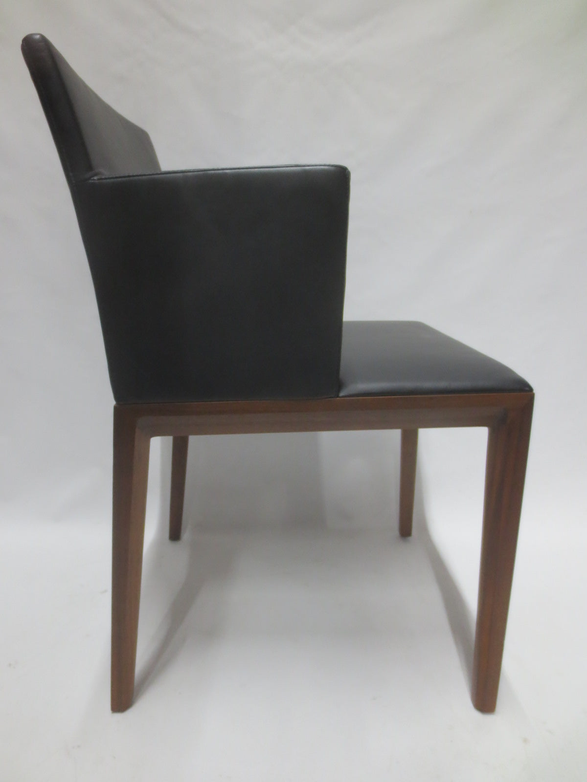 Walter Knoll Andoo Side Armchair - Single (New)