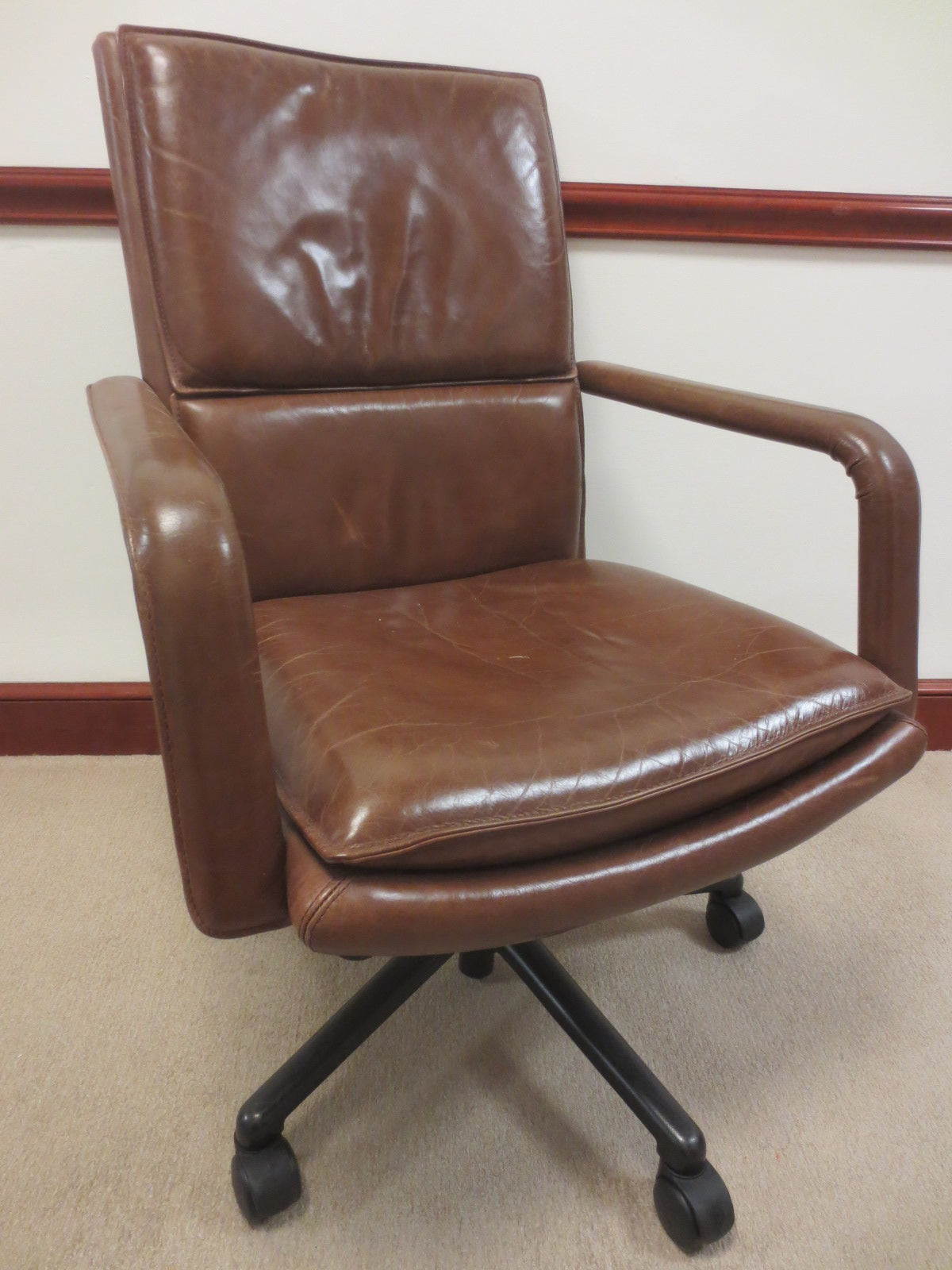 Keilhauer Elite 597 MidBack Executive Office Chair in Chesnut Brown Leather