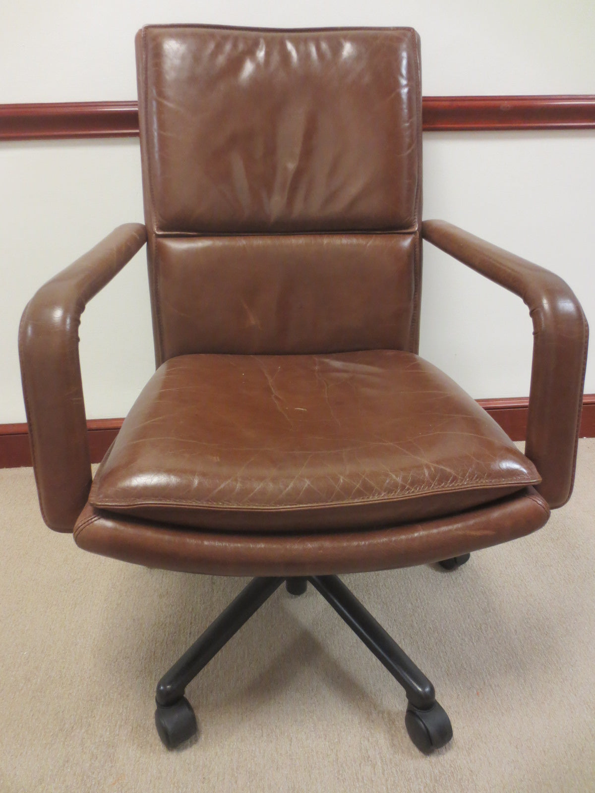 Keilhauer Elite 597 MidBack Executive Office Chair in Chesnut Brown Leather