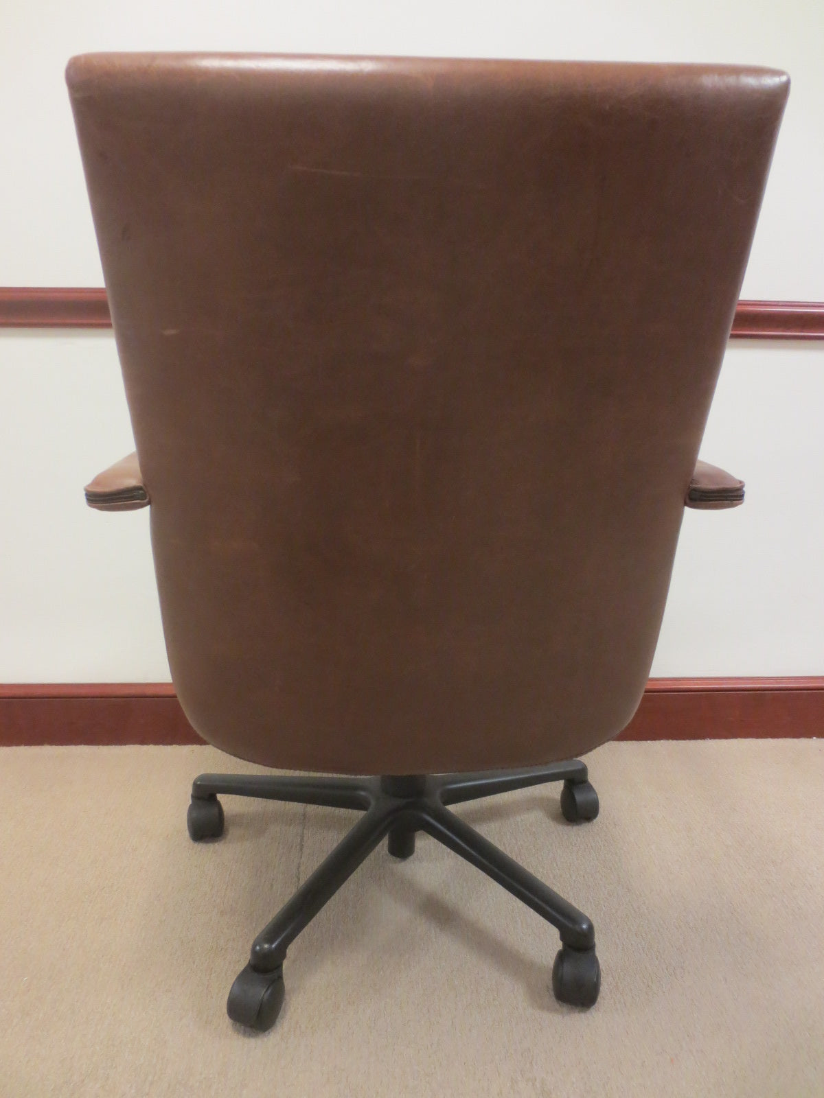 Keilhauer Elite 597 MidBack Executive Office Chair in Chesnut Brown Leather