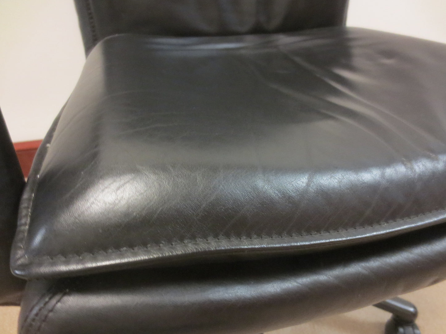 Keilhauer Elite 591 Highback Executive Office Chair in Black Leather