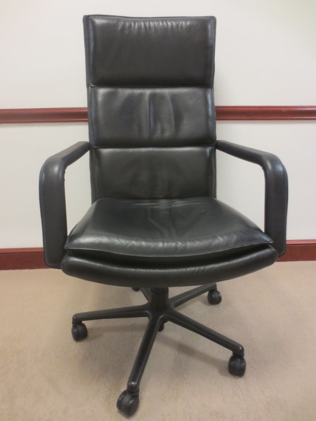 Keilhauer Elite 591 Highback Executive Office Chair in Black Leather