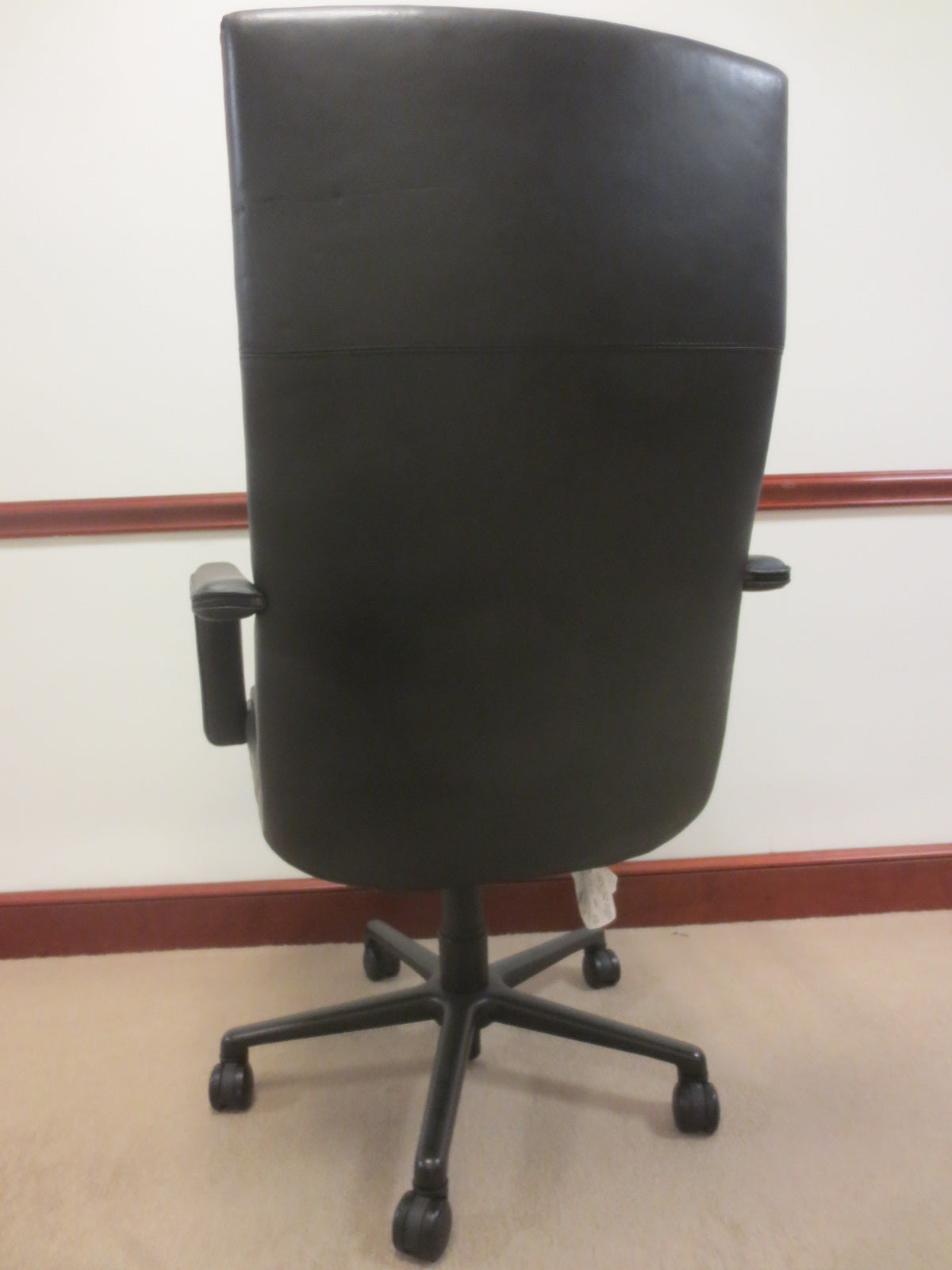 Keilhauer Elite 591 Highback Executive Office Chair in Black Leather