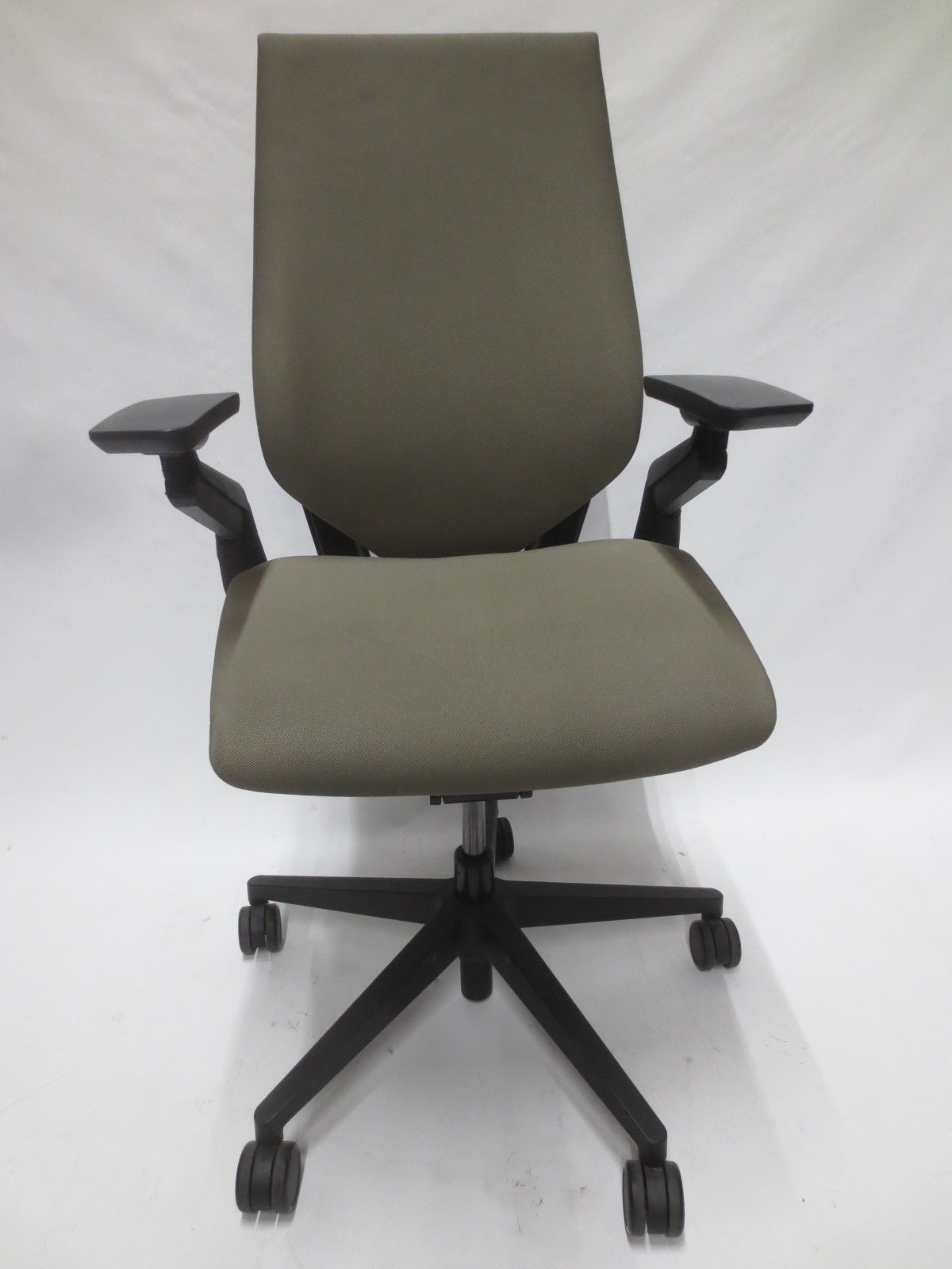 Steelcase Gesture Chair in Taupe Fabric