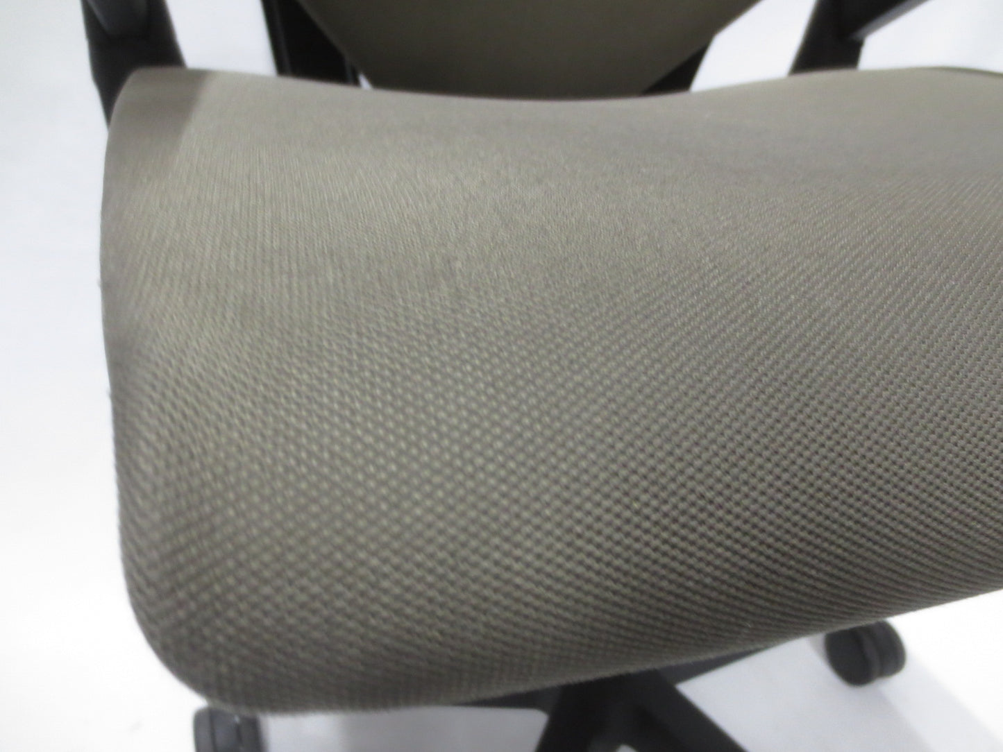 Steelcase Gesture Chair in Taupe Fabric