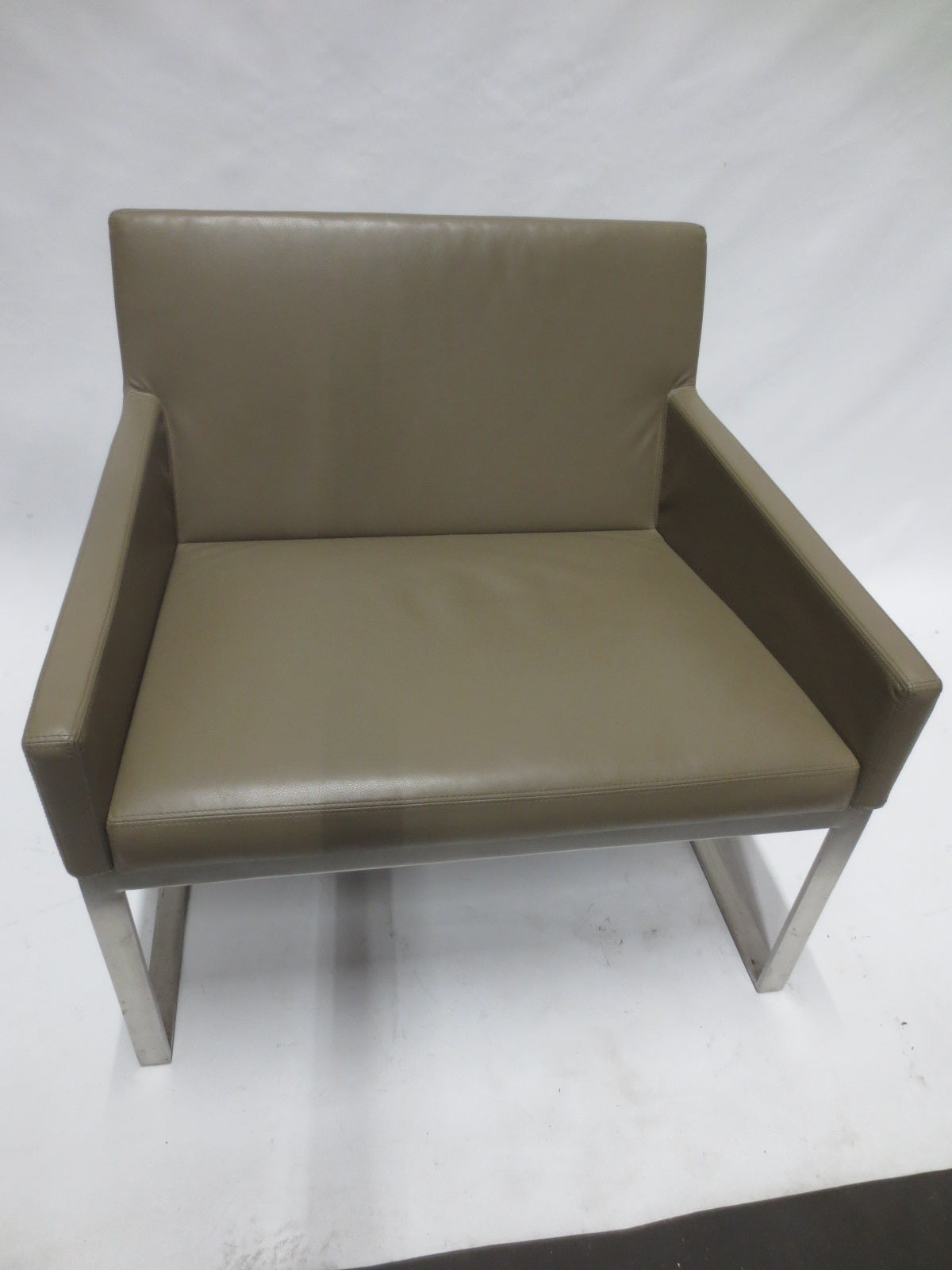 Bernhardt Design B.3 Lounge Chair