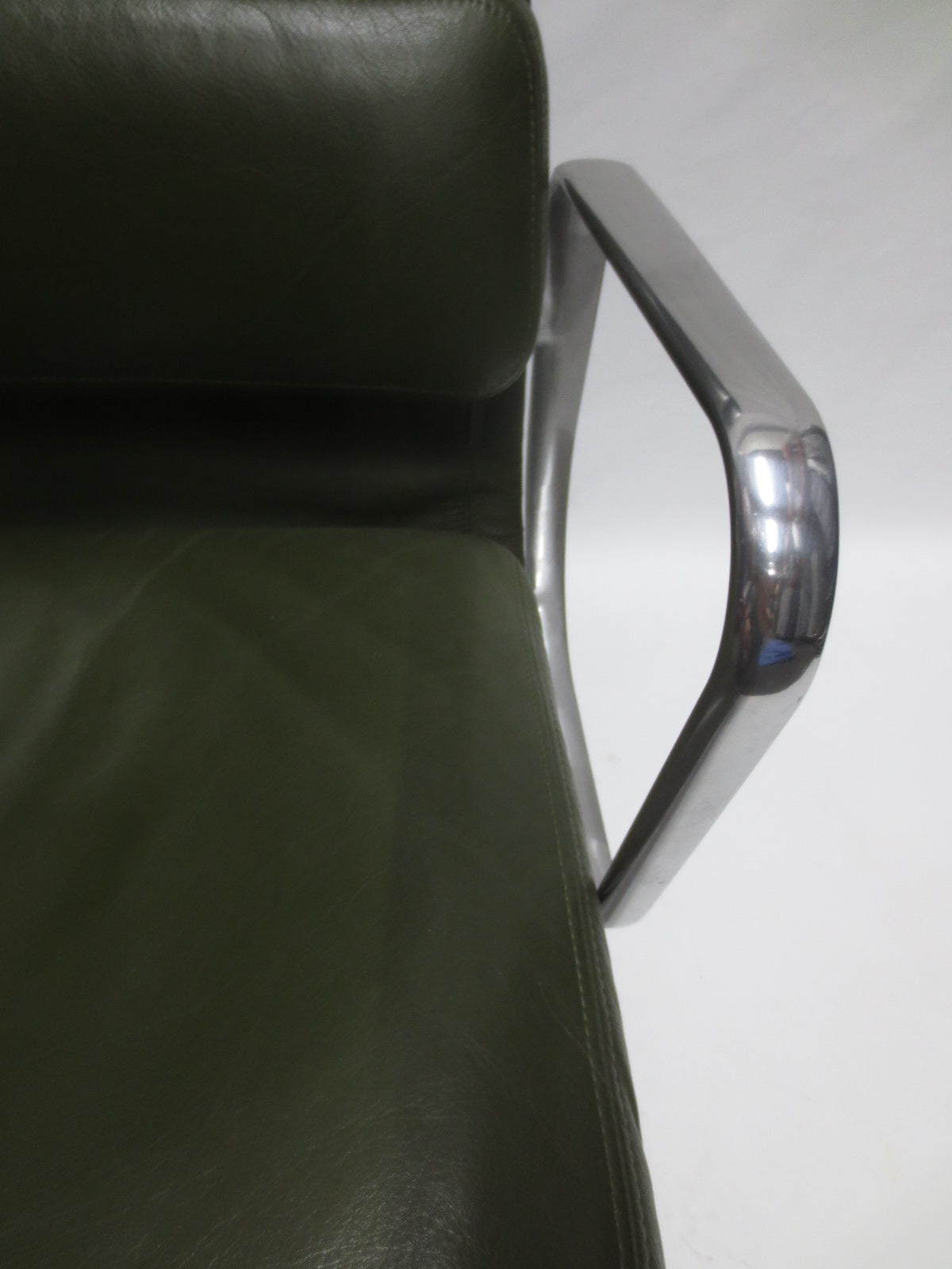 Herman Miller Eames Executive Soft Pad Chair in Dark Green Leather