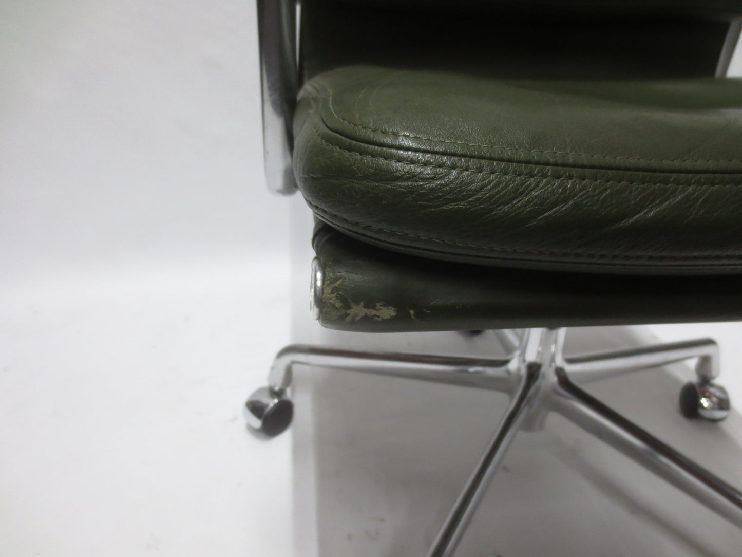 Herman Miller Eames Executive Soft Pad Chair in Dark Green Leather