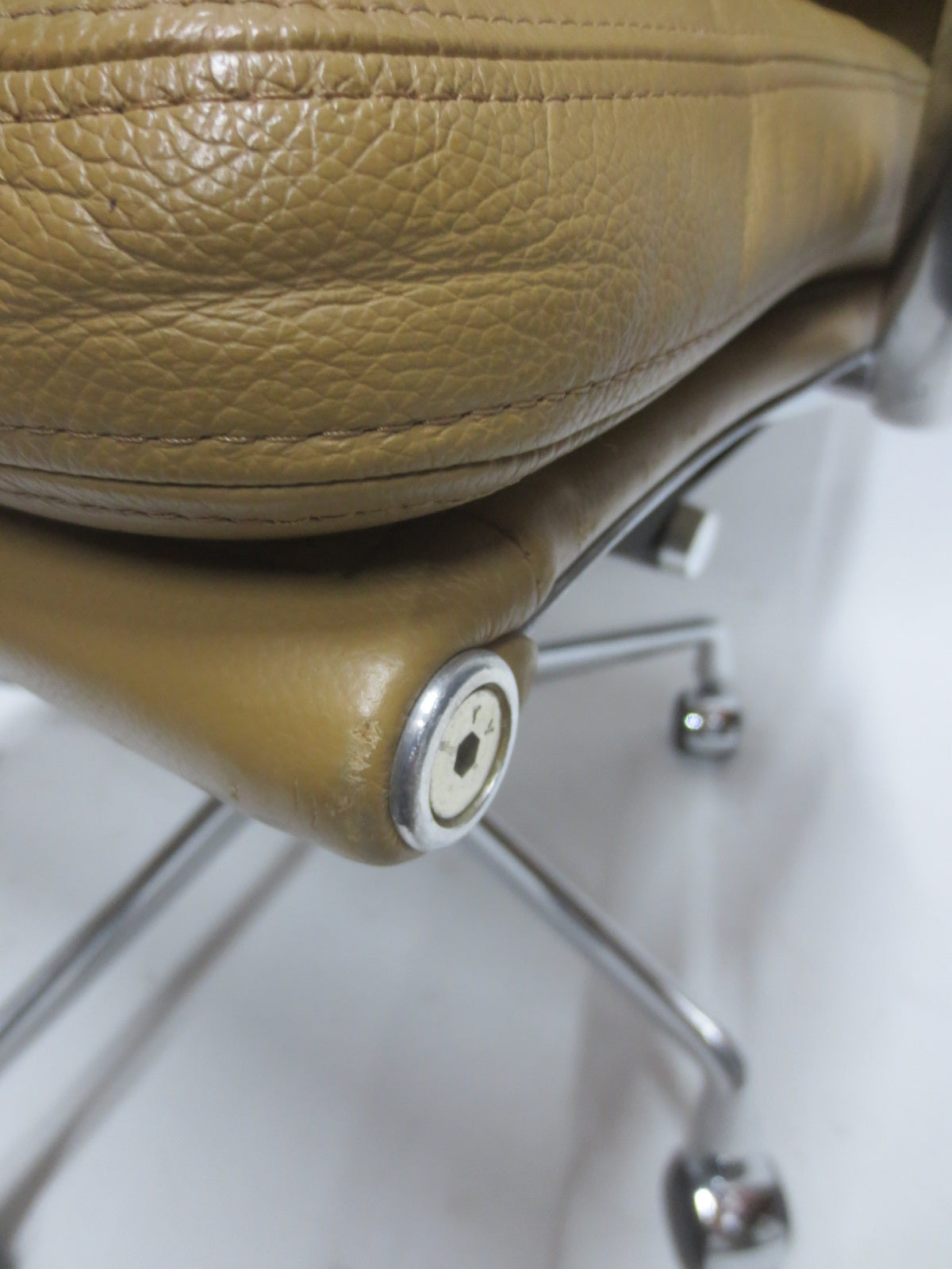 Herman Miller Eames Executive Soft Pad Chair in Toffee Brown Leather