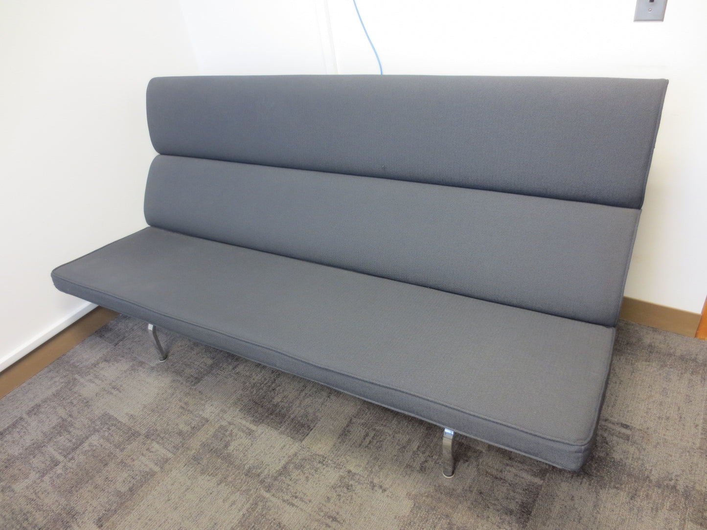 Herman Miller Eames Sofa Compact in Grey Fabric