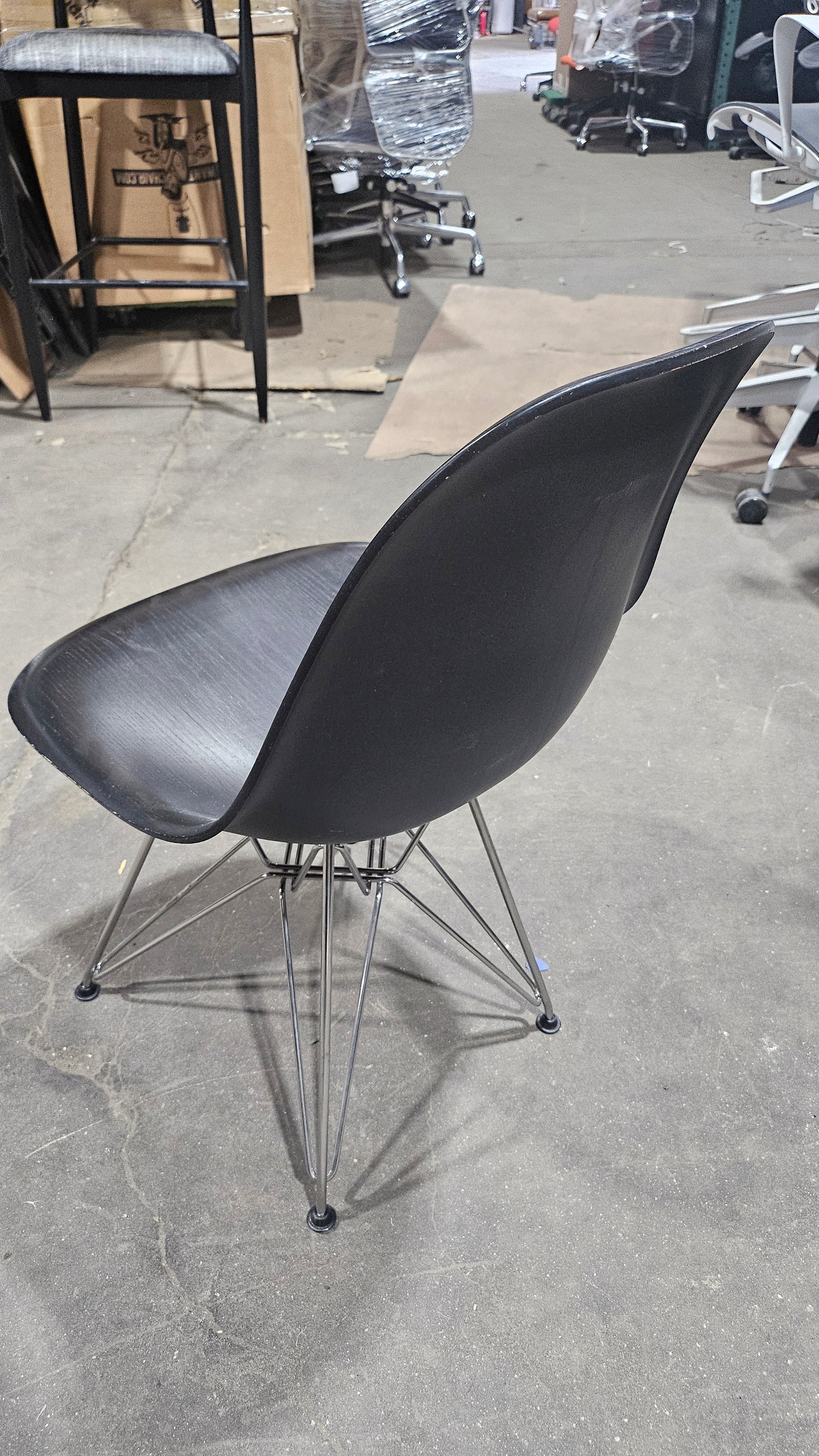 Herman Miller Eames Molded Plywood Side Chair with Eiffel Legs in Black