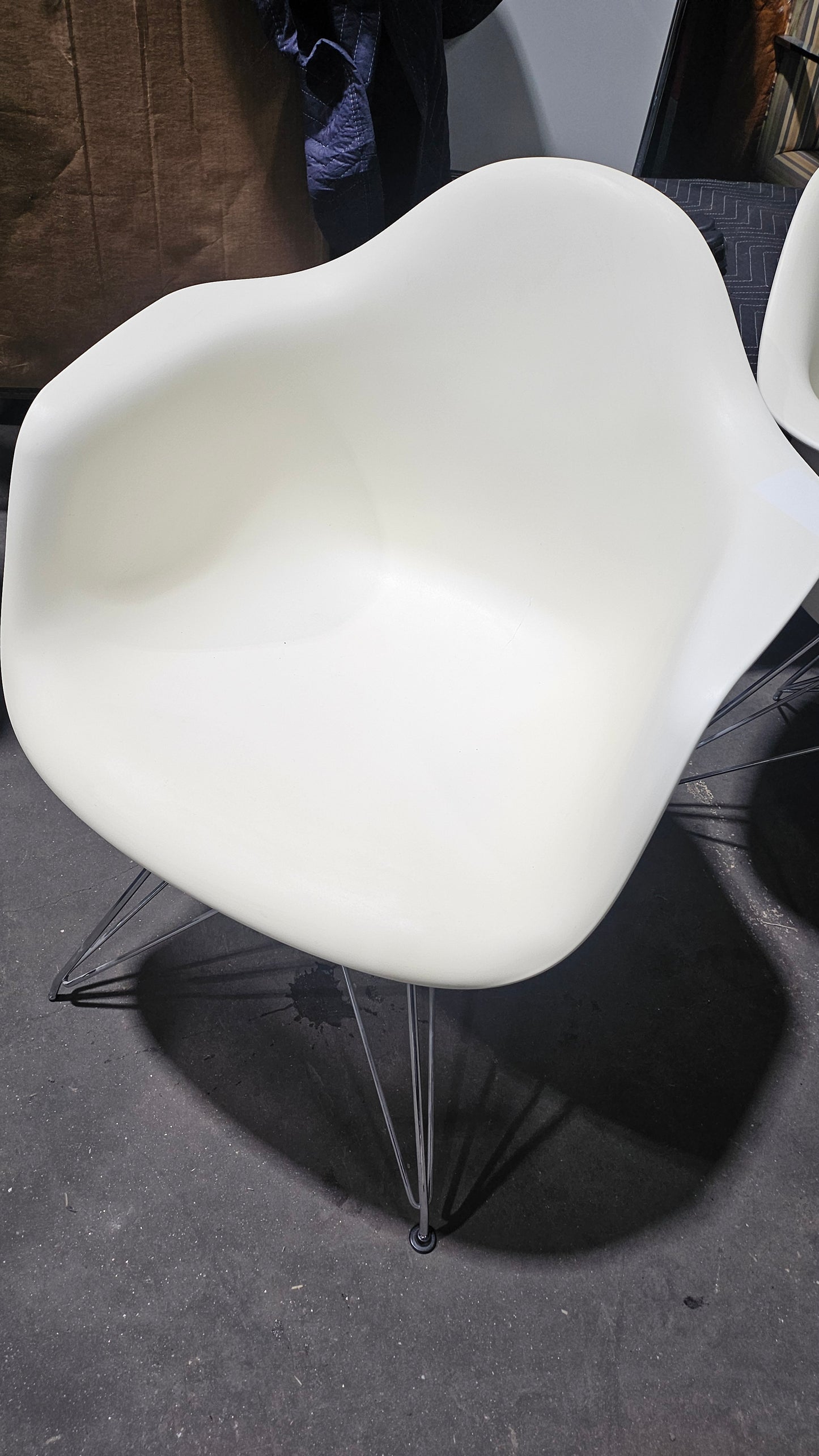 Eames Molded Plastic Armchair in White (Original, Discolored, Noticeable Wear)