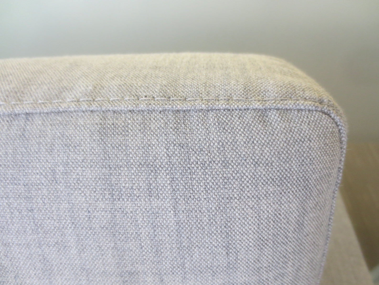 Keilhauer Doon Sofa in Light Grey + 1 Lounge Chair