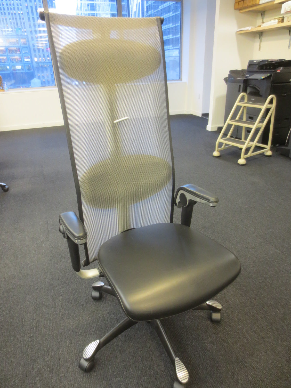 HAG H09 Inspiration Highback Office Chair