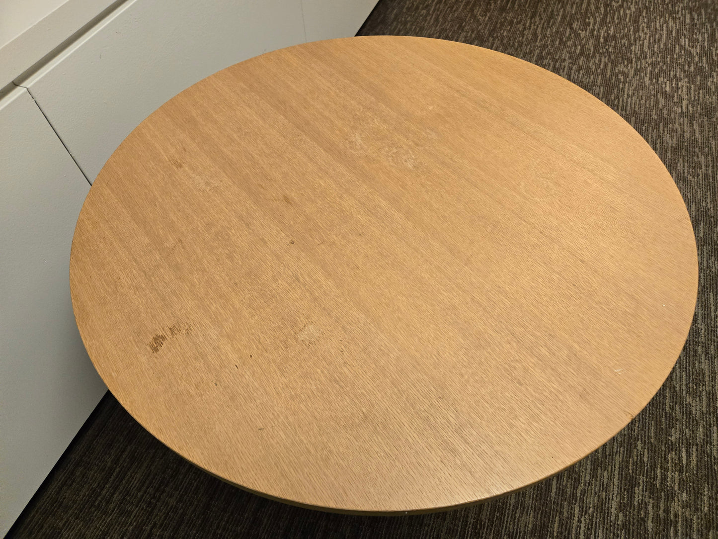 Vitra Gueridon Table