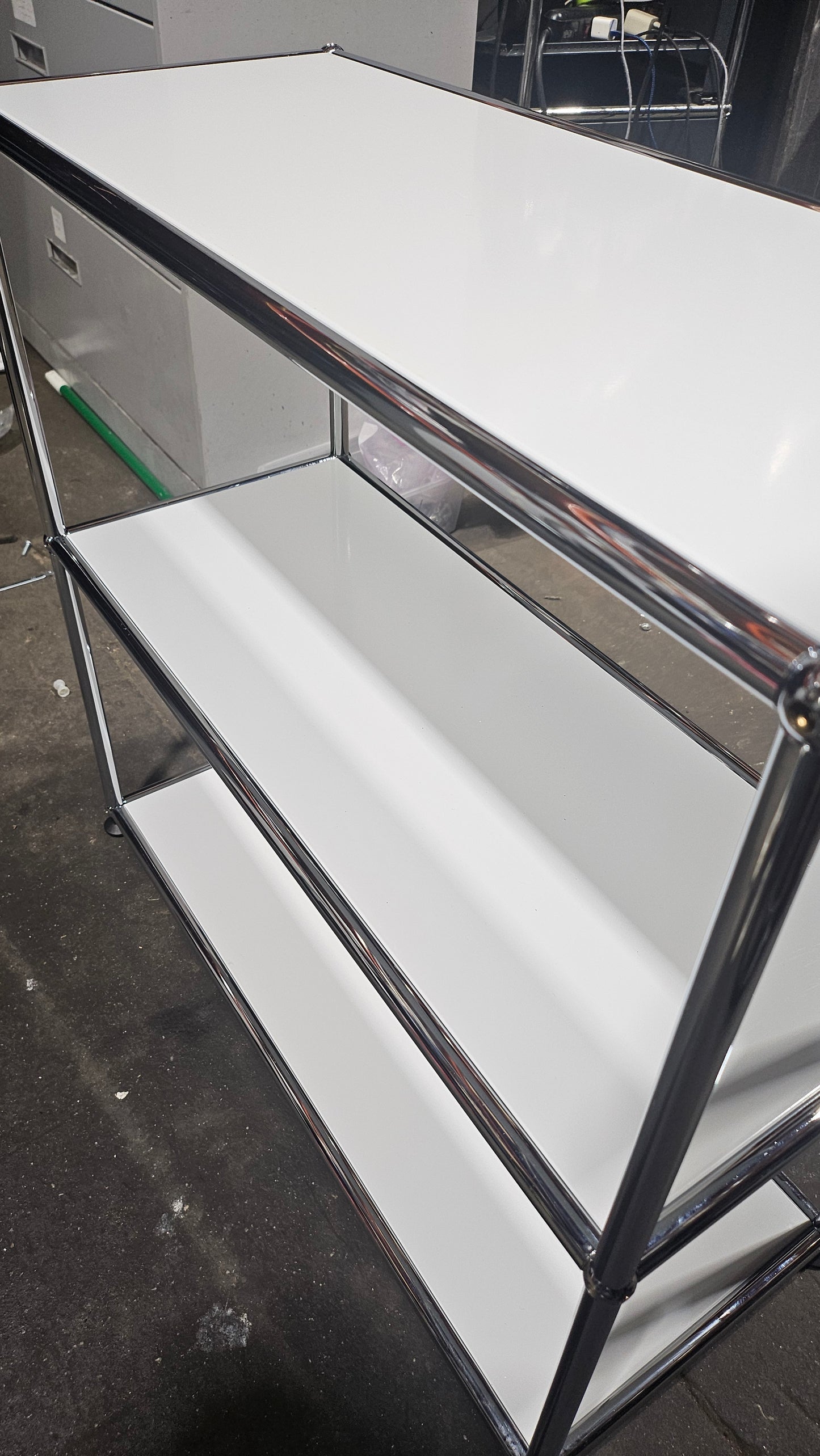 USM Haller 1x2 2-Shelf Bookcase in Light Grey
