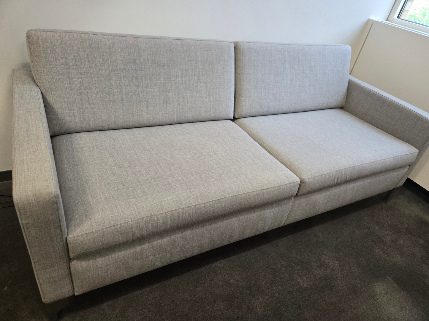 Keilhauer Doon Sofa in Light Grey + 1 Lounge Chair