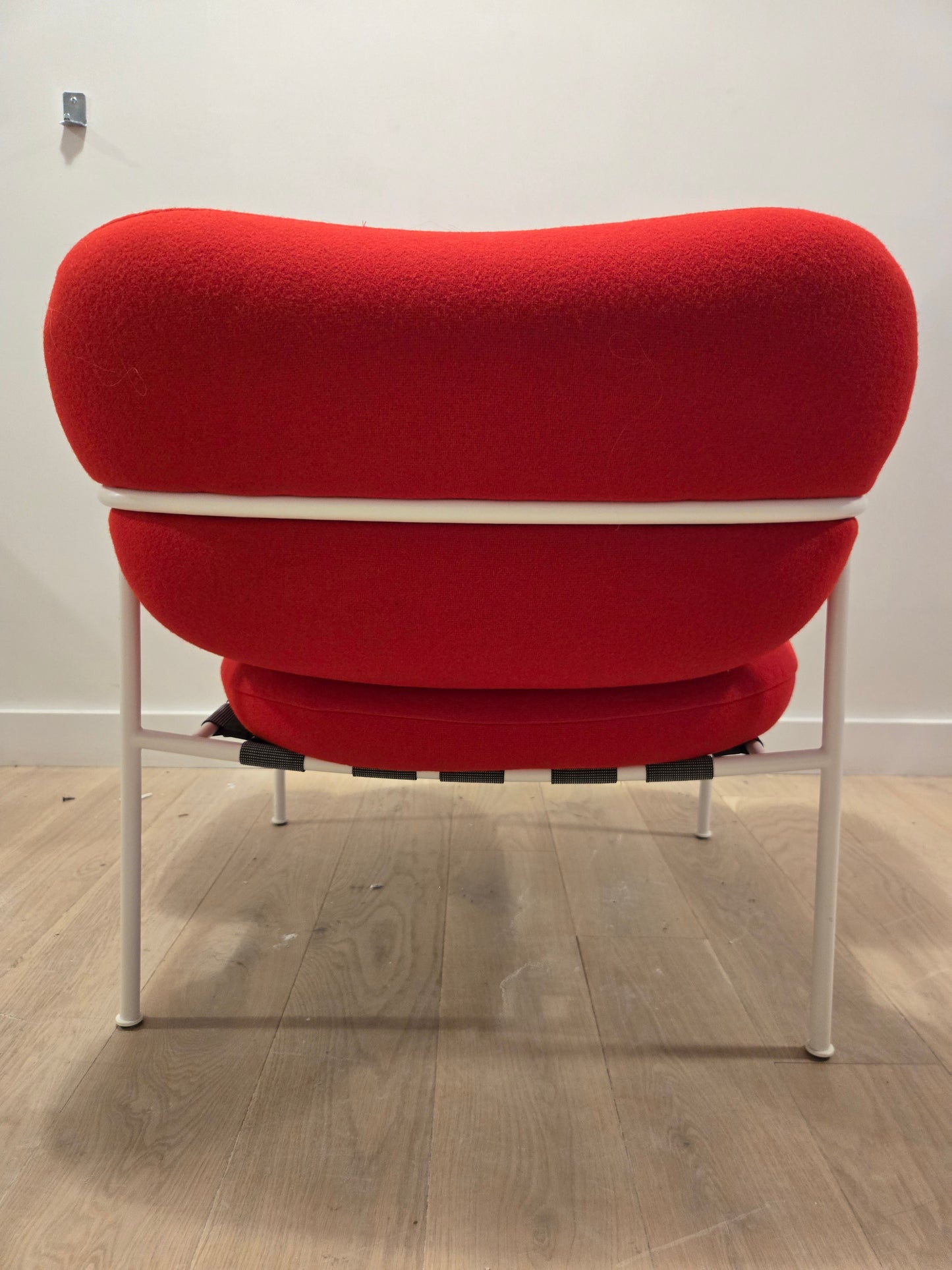 Fogia Bollo Armchair in Red Fabric