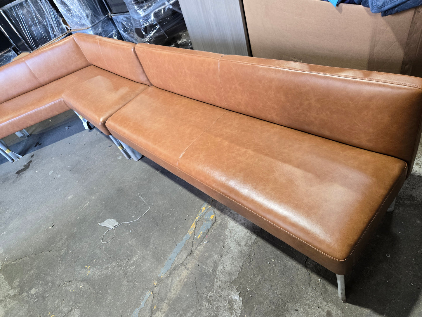 Keilhauer Pact Lounge-Bench Set of 3 in Brown