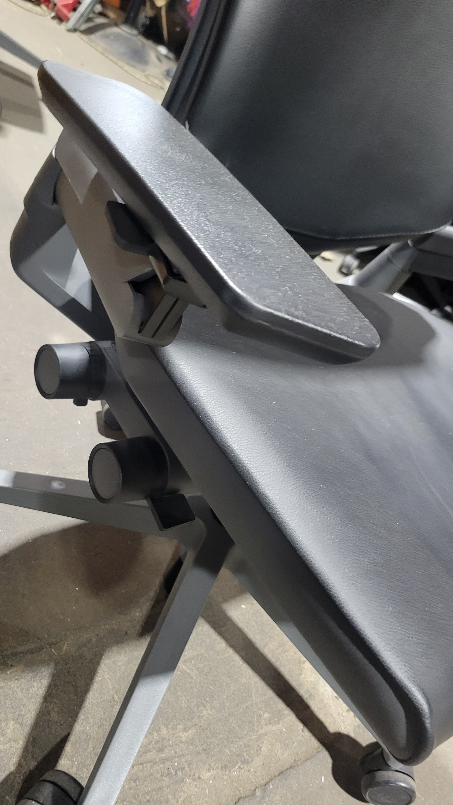 Steelcase Gesture Chair in Black Eco-Leather