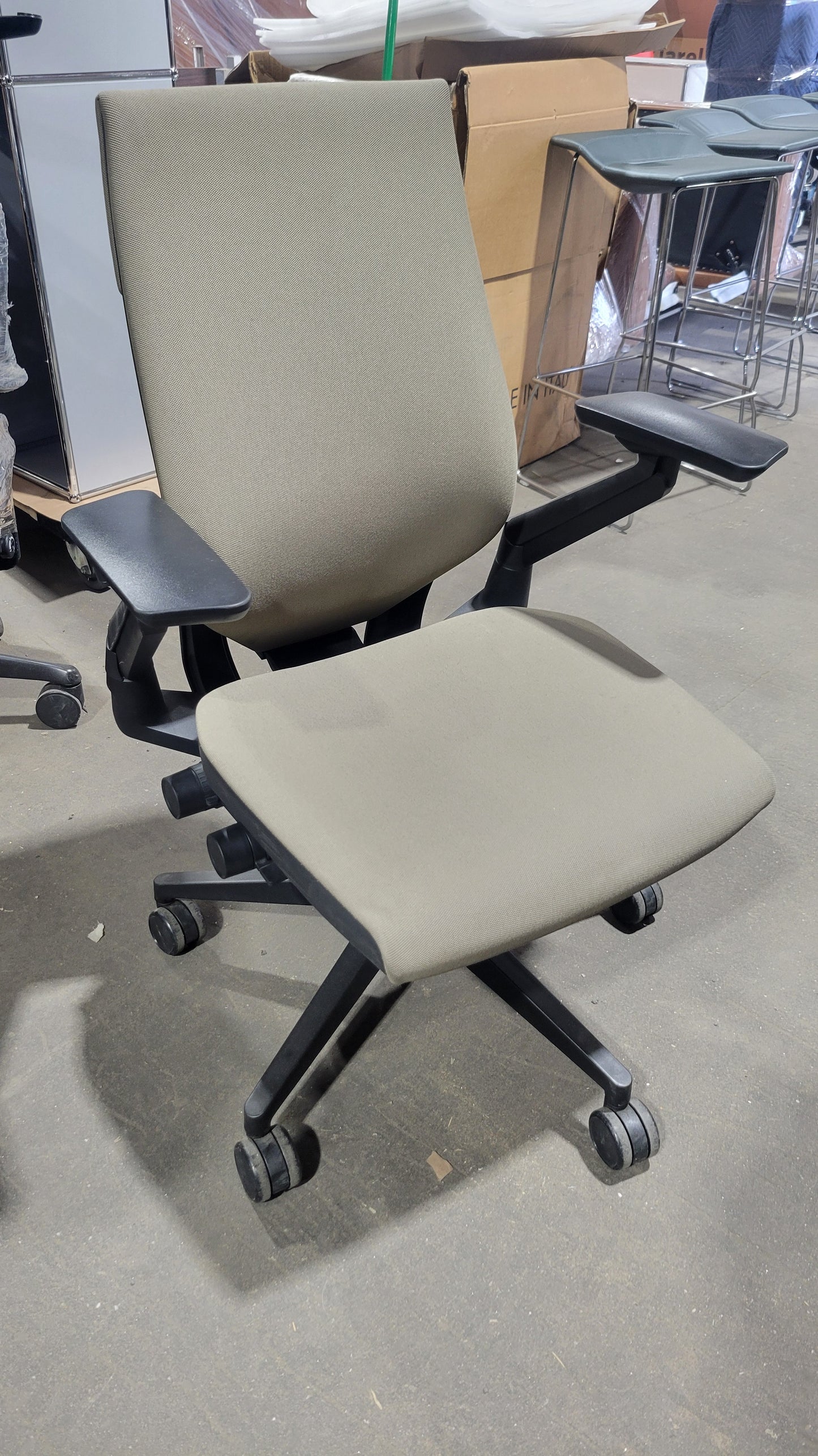 Steelcase Gesture Chair in Ash Fabric