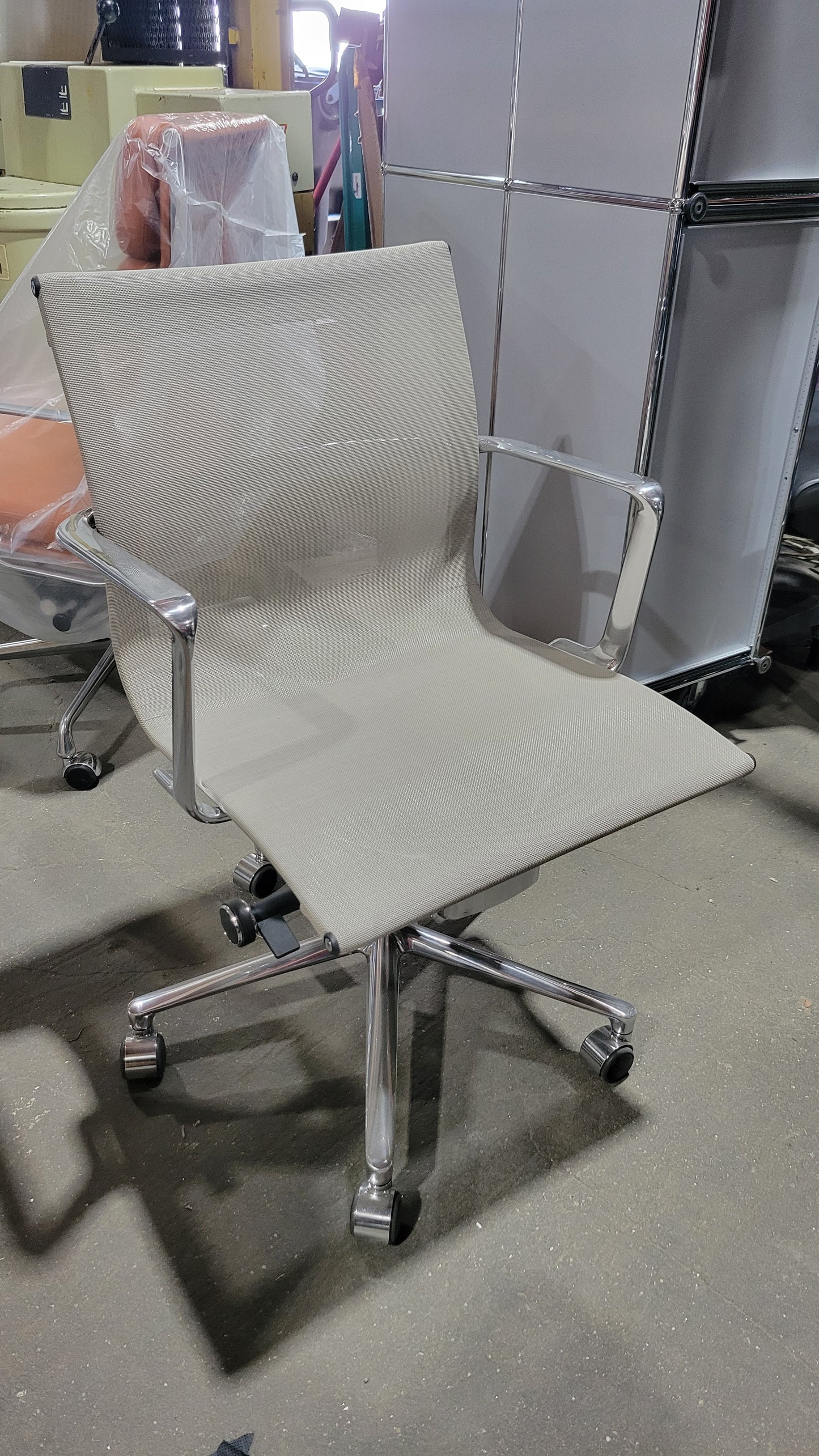 ICF Una Management Chair in Grey Mesh (New in Box)