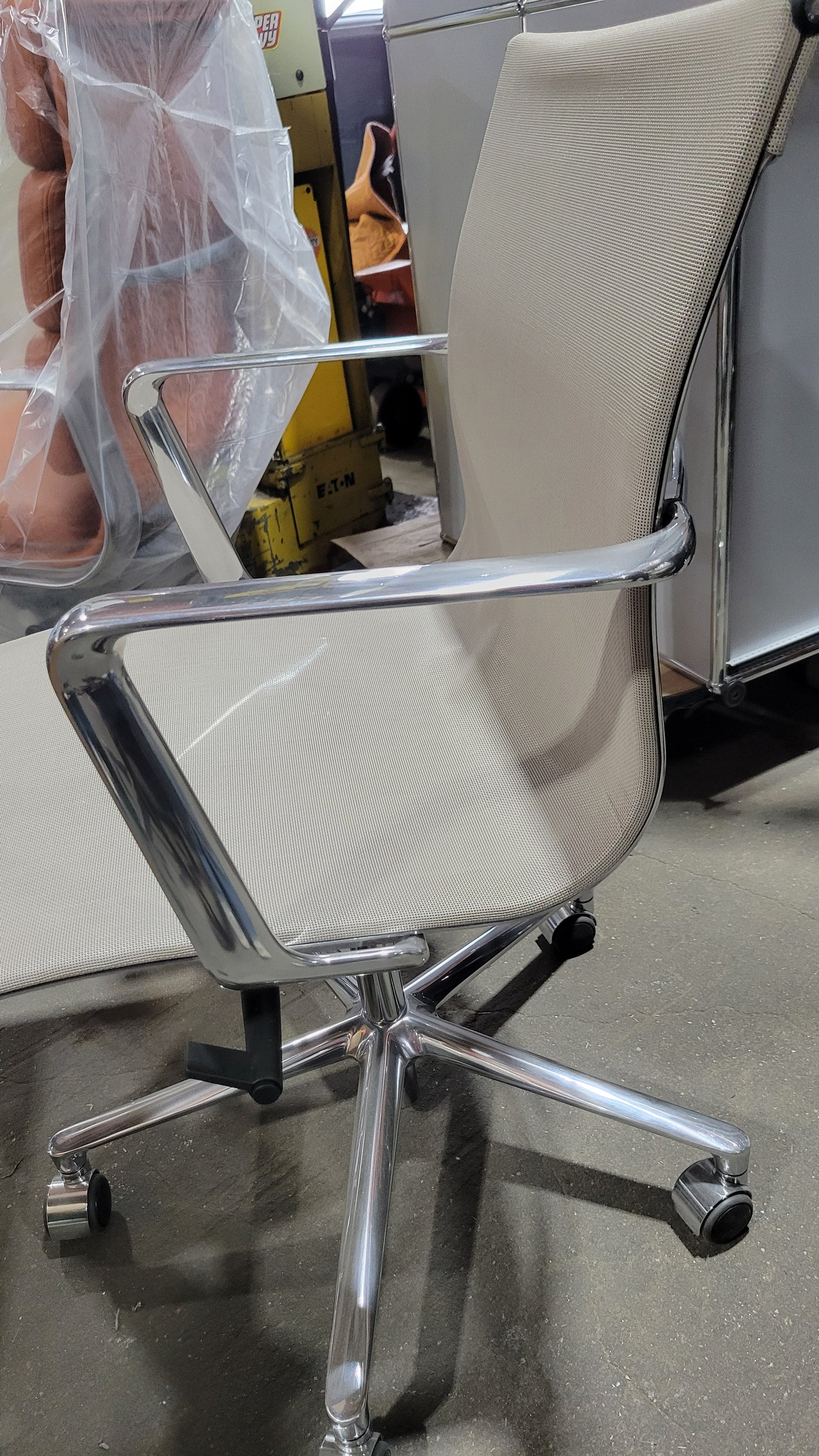 ICF Una Management Chair in Grey Mesh (New in Box)