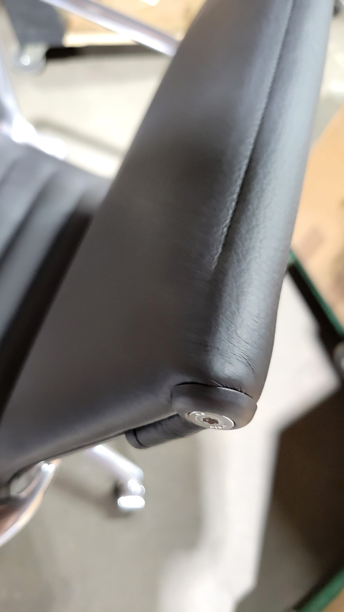 ICF Una Management Low Back Chair in Black Leather (New)