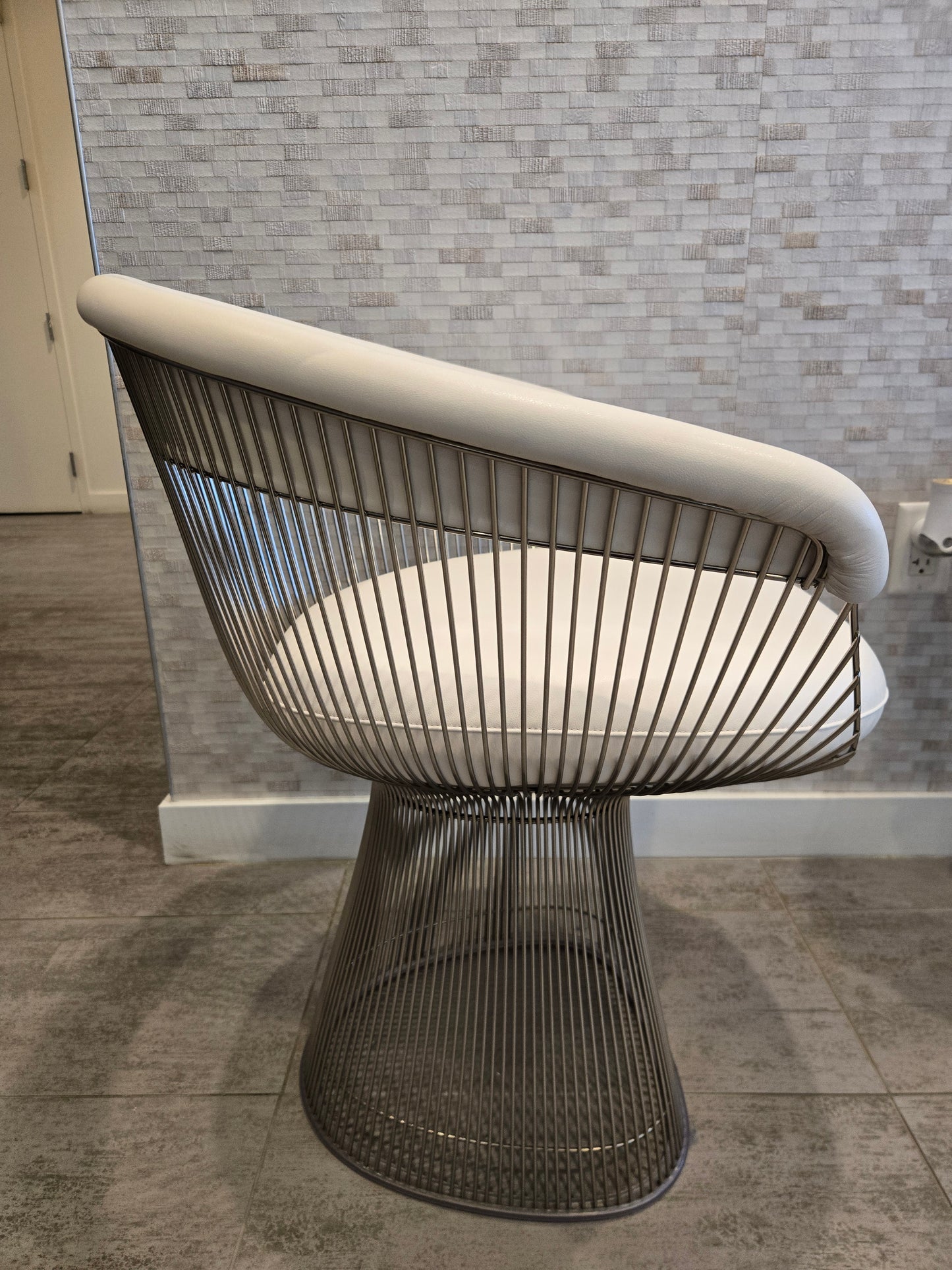 Knoll Platner Armchair in Nickel with White Leather Seat-Back