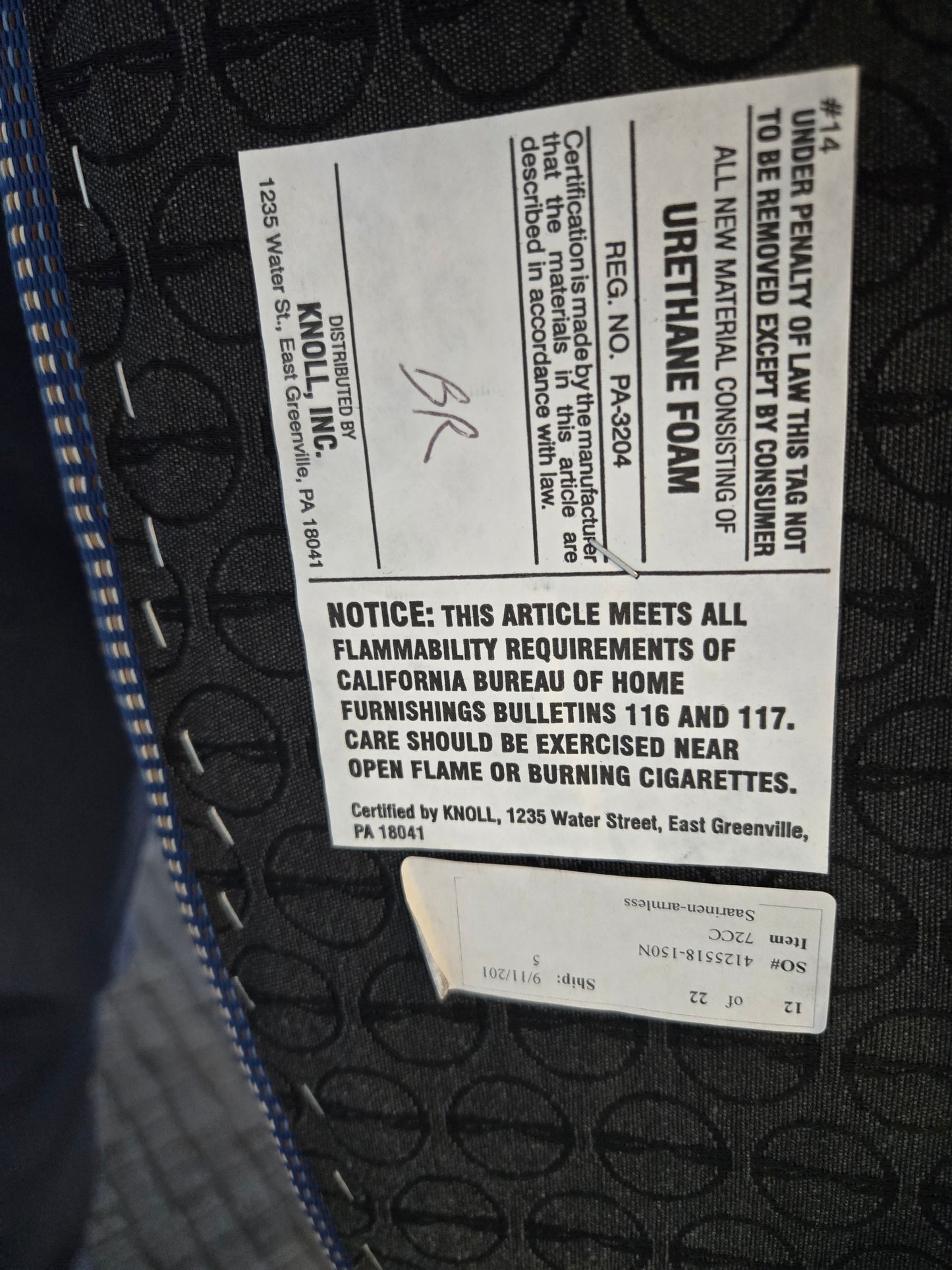 Knoll Saarinen Executive Side Chair in Blue Pattern