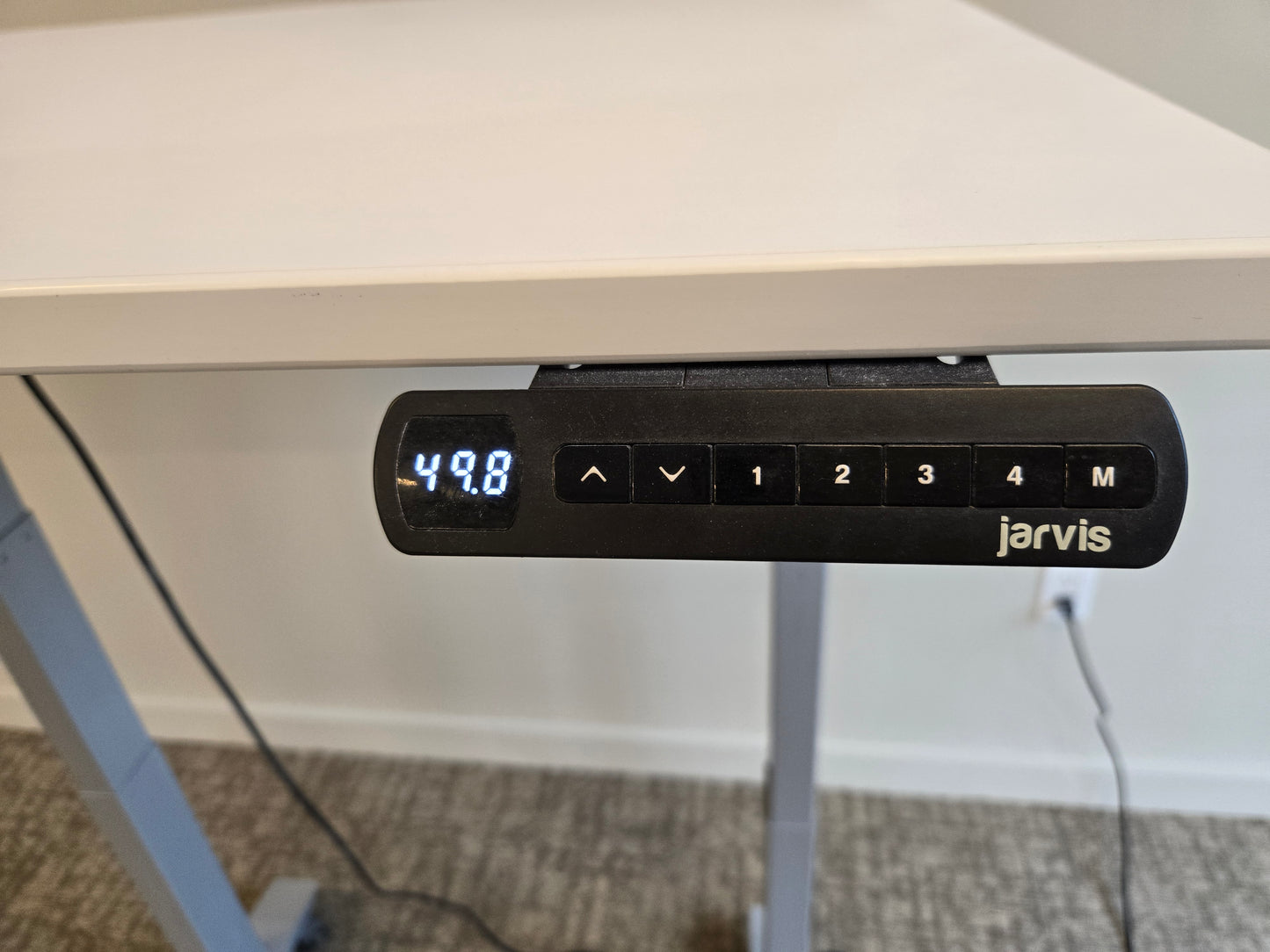 Fully Jarvis 36-in 3-Stage Sit-Stand Desk