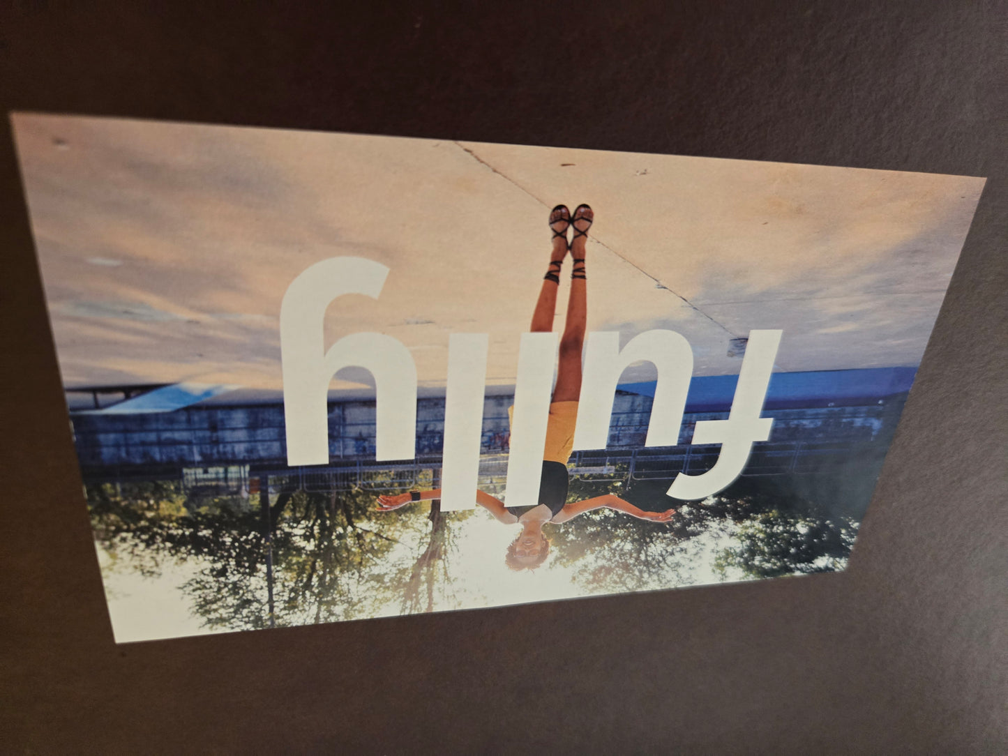 Fully Jarvis 36-in 3-Stage Sit-Stand Desk