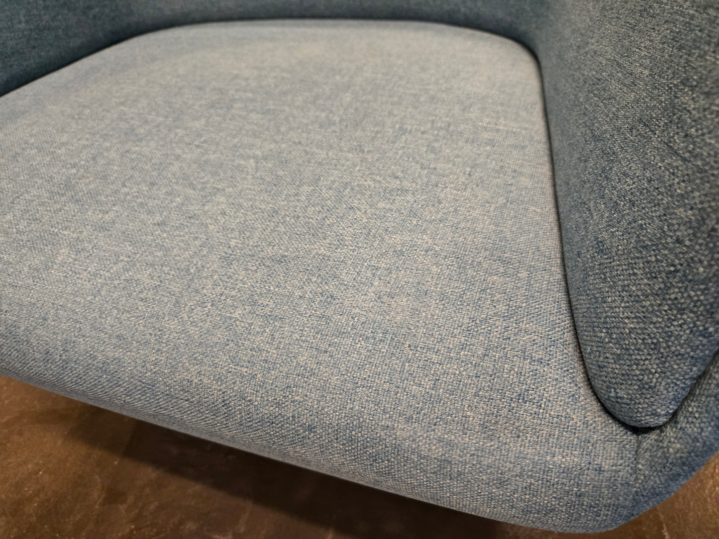 Poppin Pitch Club Chair in Teal