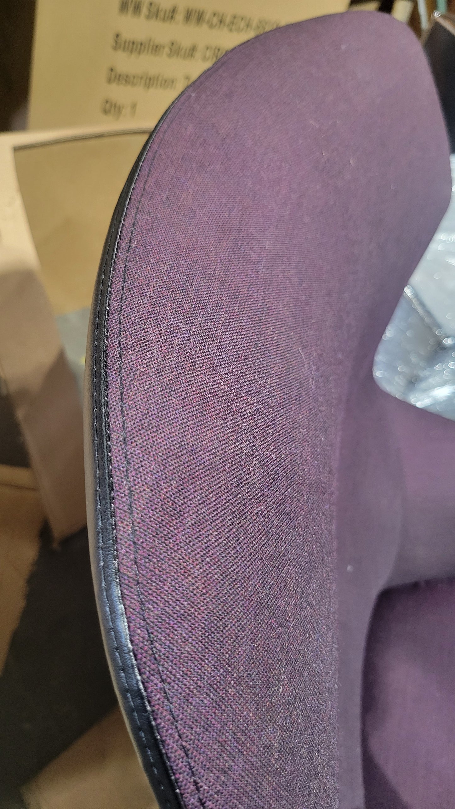 Davis Ginkgo Lounge Chair in Purple
