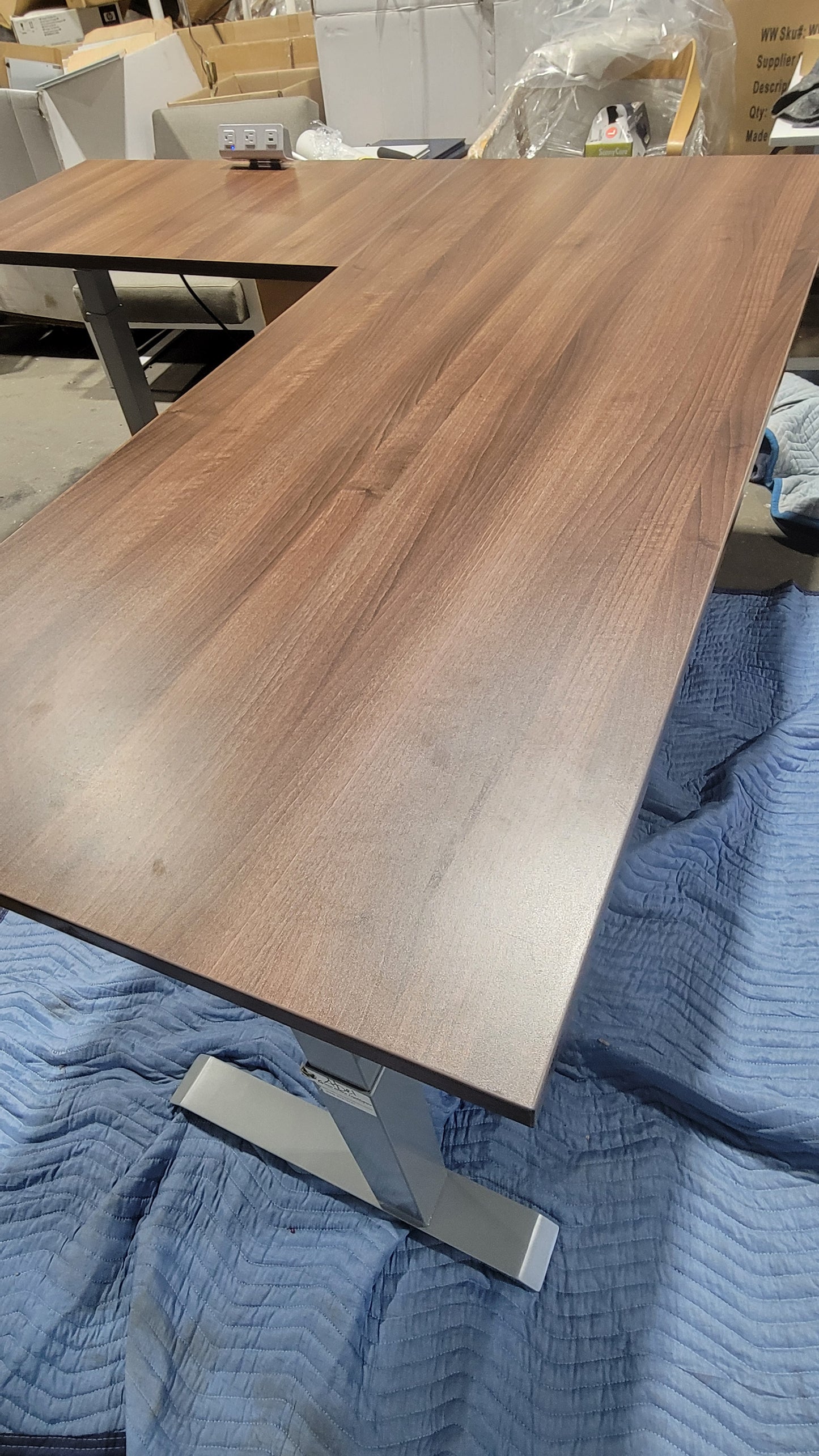 SitOnIt Switchback 3-Leg L-Shaped Height-Adjustable Desk in Walnut Laminate