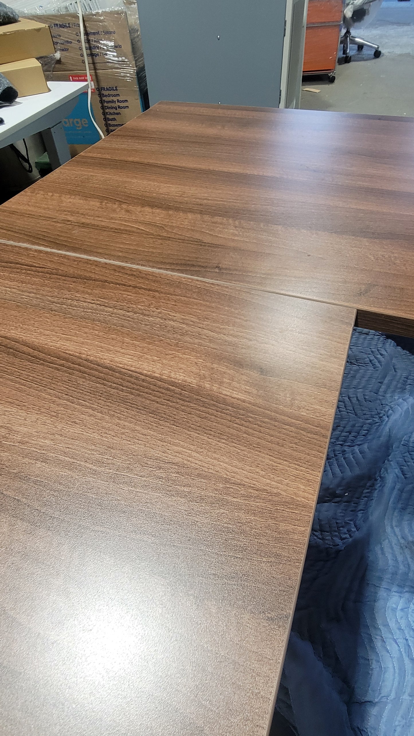 SitOnIt Switchback 3-Leg L-Shaped Height-Adjustable Desk in Walnut Laminate