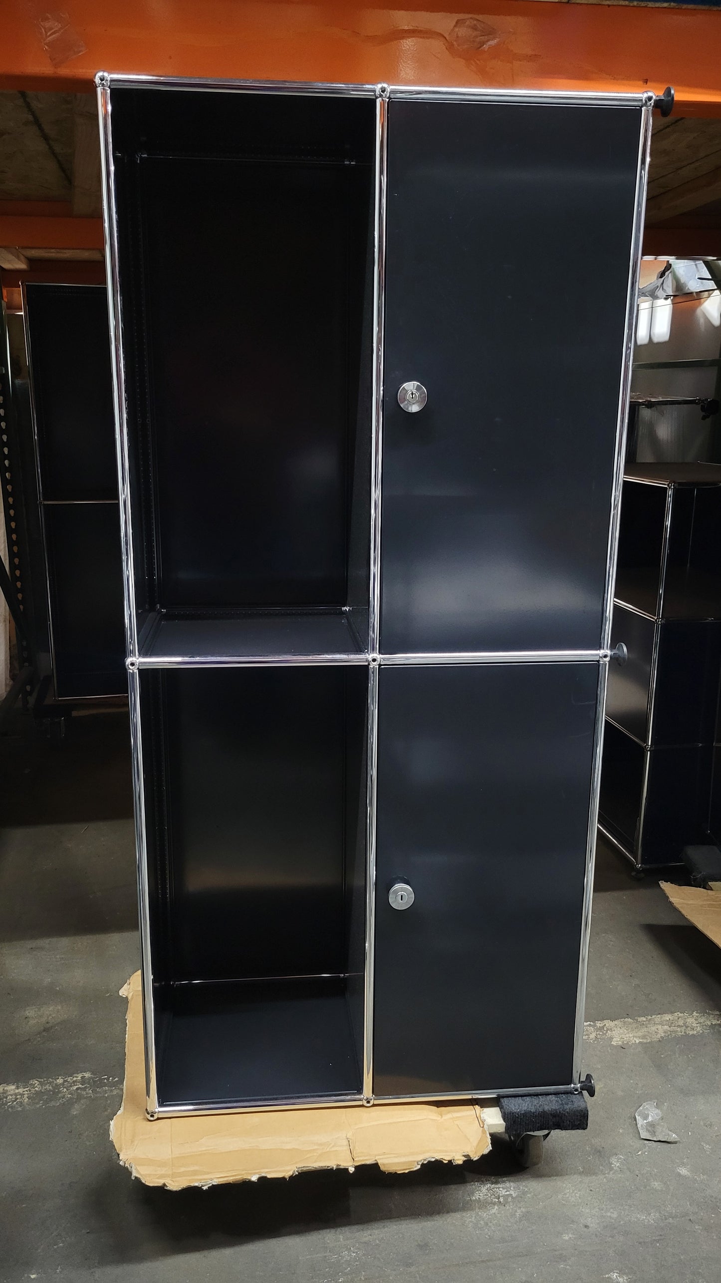 USM Haller 2x2 Cabinet / Dresser with 2 Shelves and 2 Drawers in Black