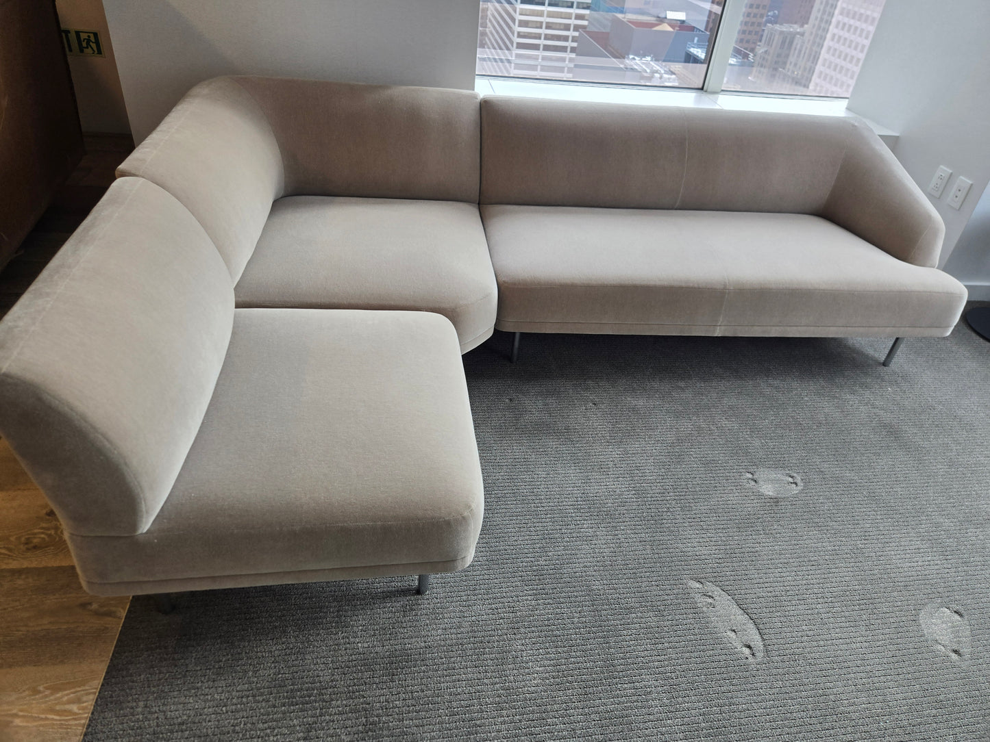 Bernhardt Design Mirador L-Shape Sofa